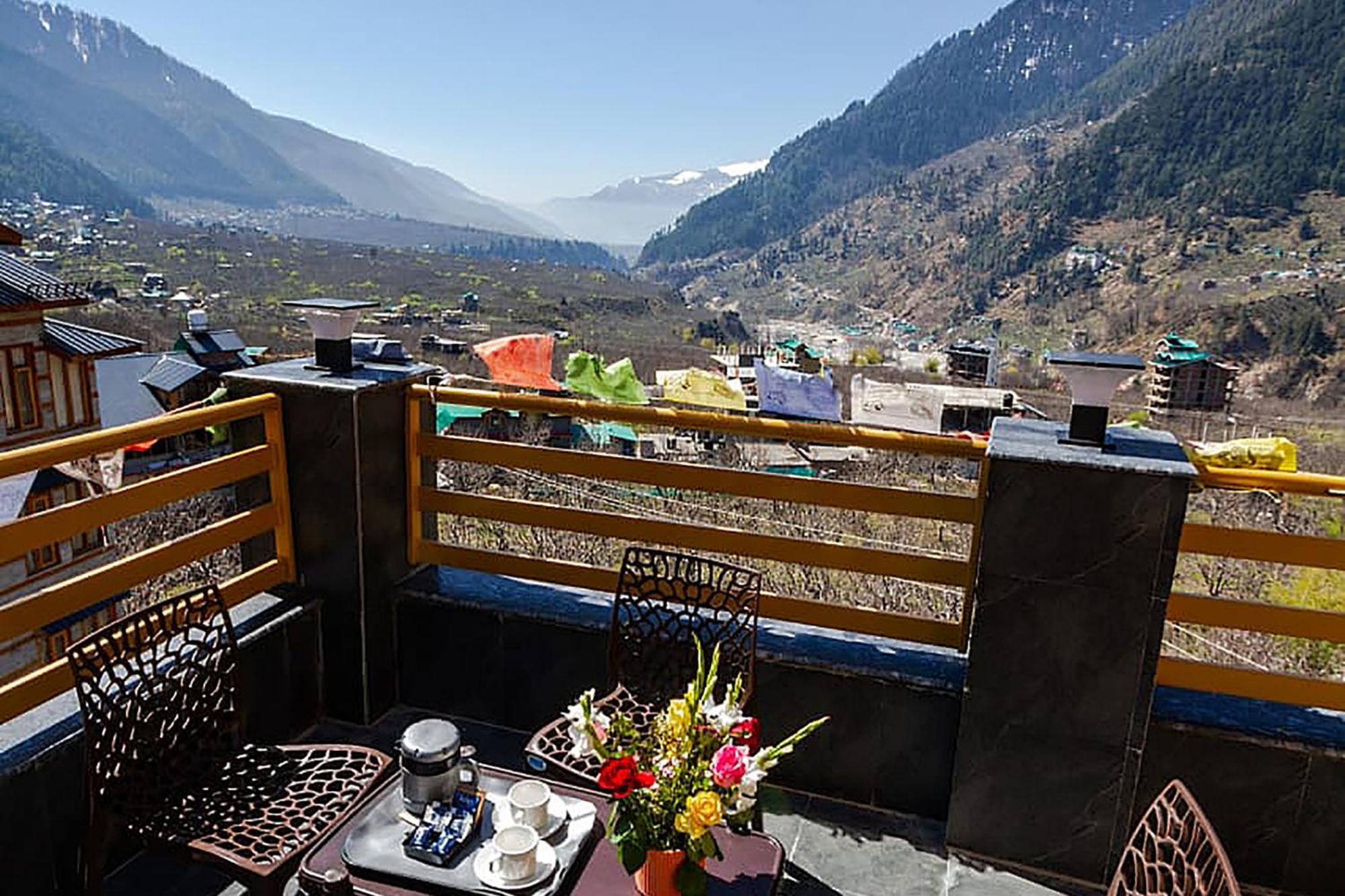 Fabhotel La Kailasha Regency Hotel