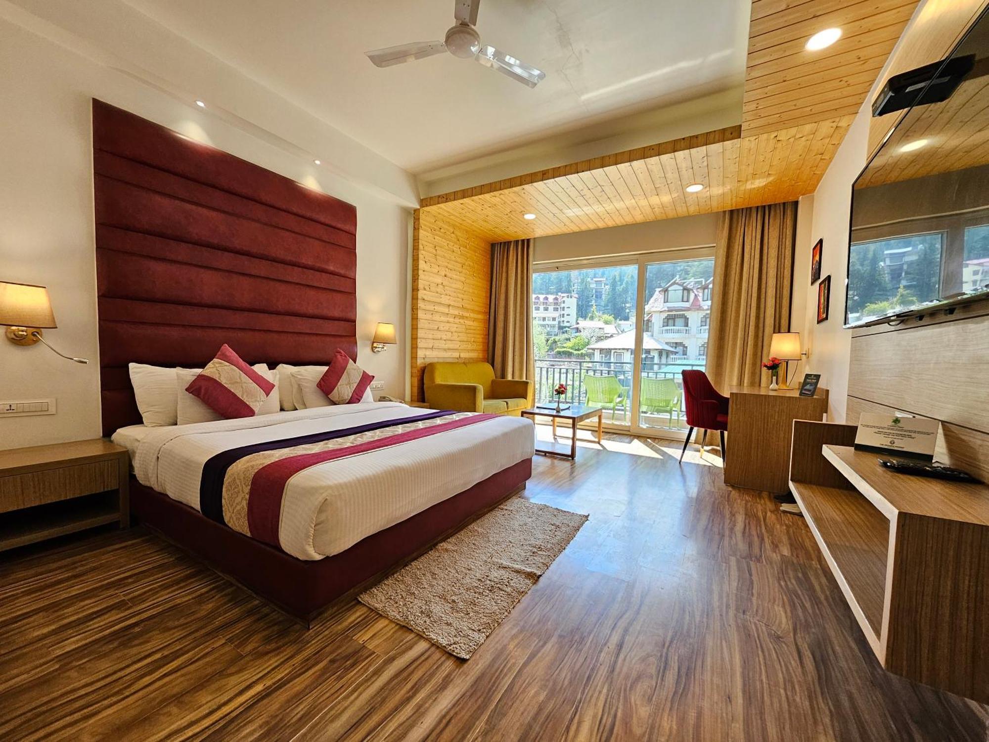The Orchard Greens - A Centrally Heated Resort