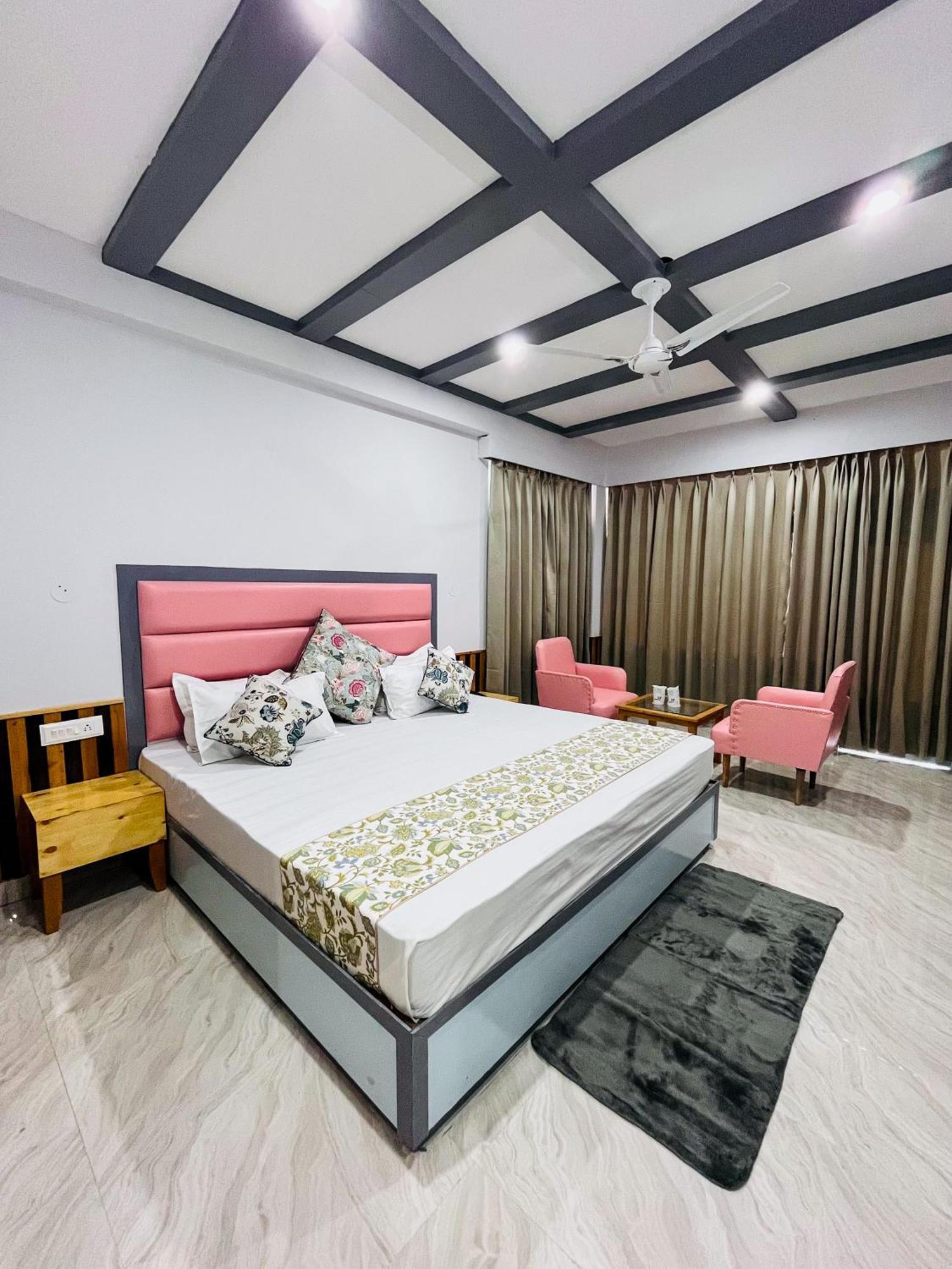 Hotel Apple Flower 3*