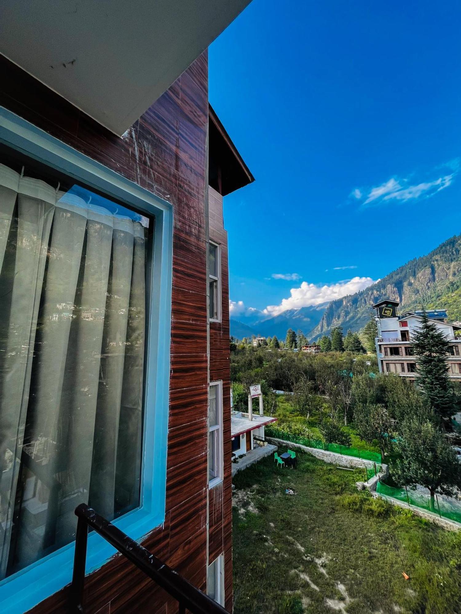 Hotel Apple Flower 3*
