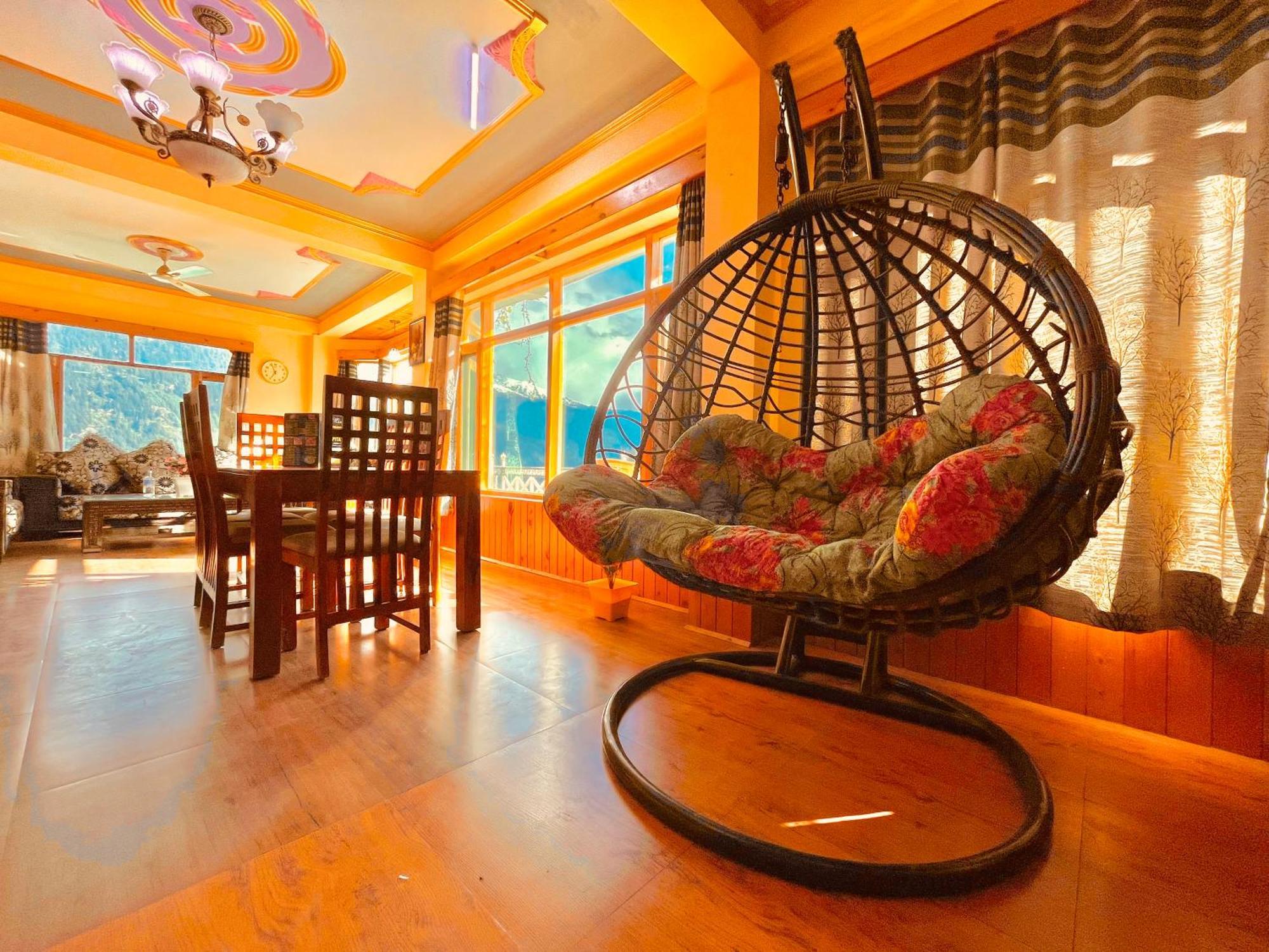 Hotel 3 Bedroom Luxury With Scenic Mountain View