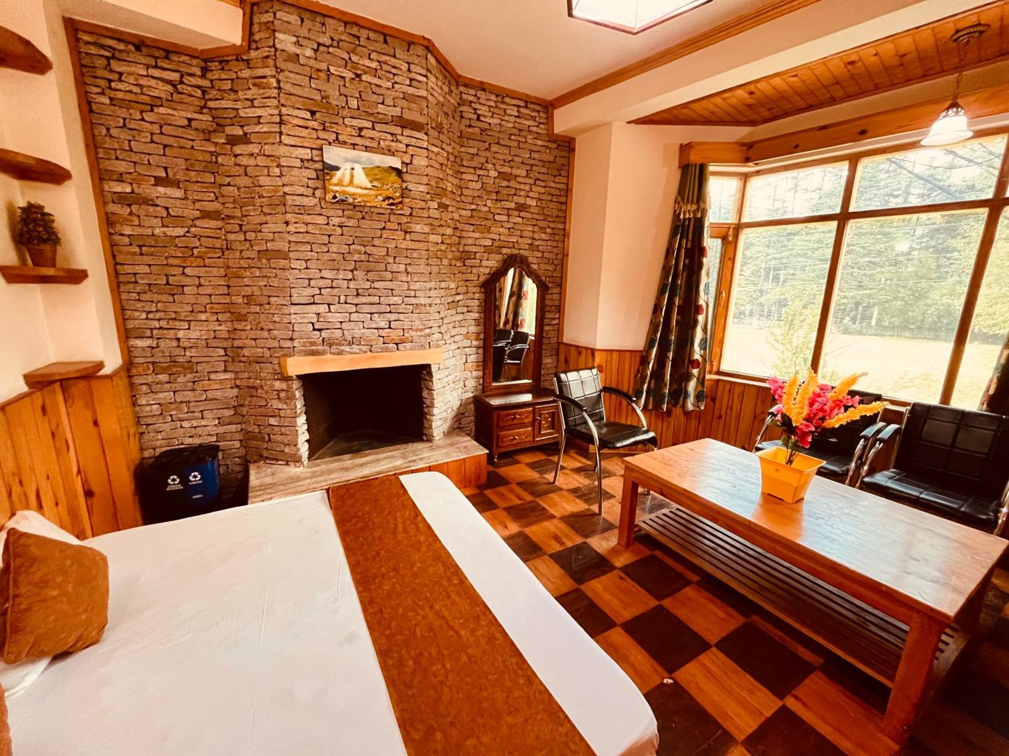 3 Bedroom Luxury With Scenic Mountain View