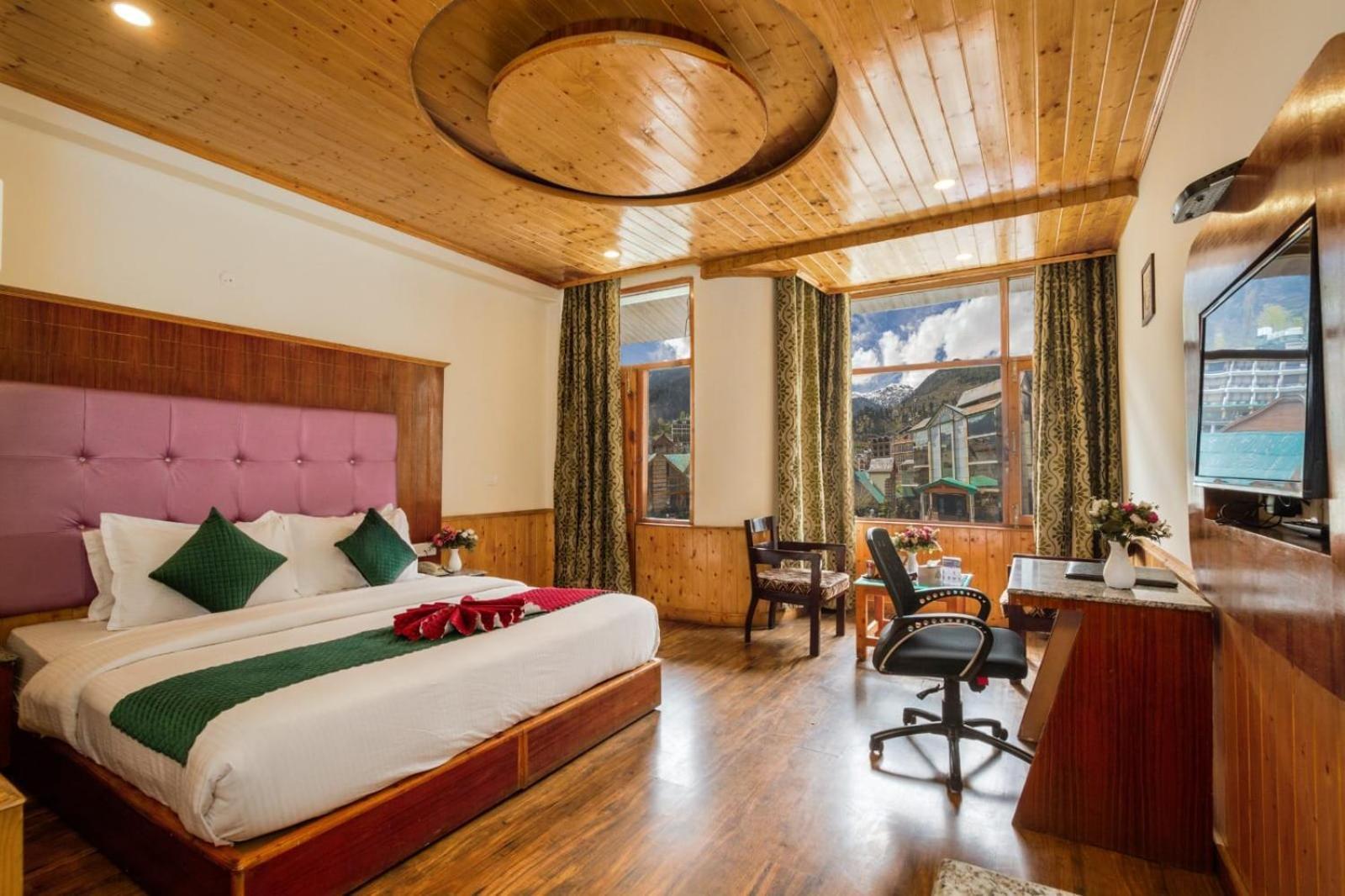 Sarthak Regency By M K Hospitality,rangri, Manali,hp,just 1 Kms From Volvo Parking 4*