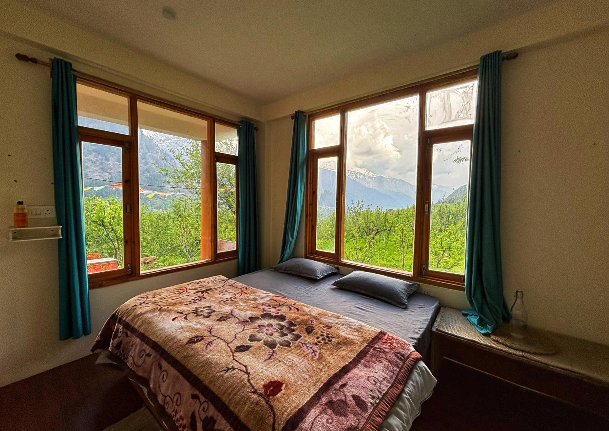 Kihala Homestay Hostel Manali (Himachal Pradesh)