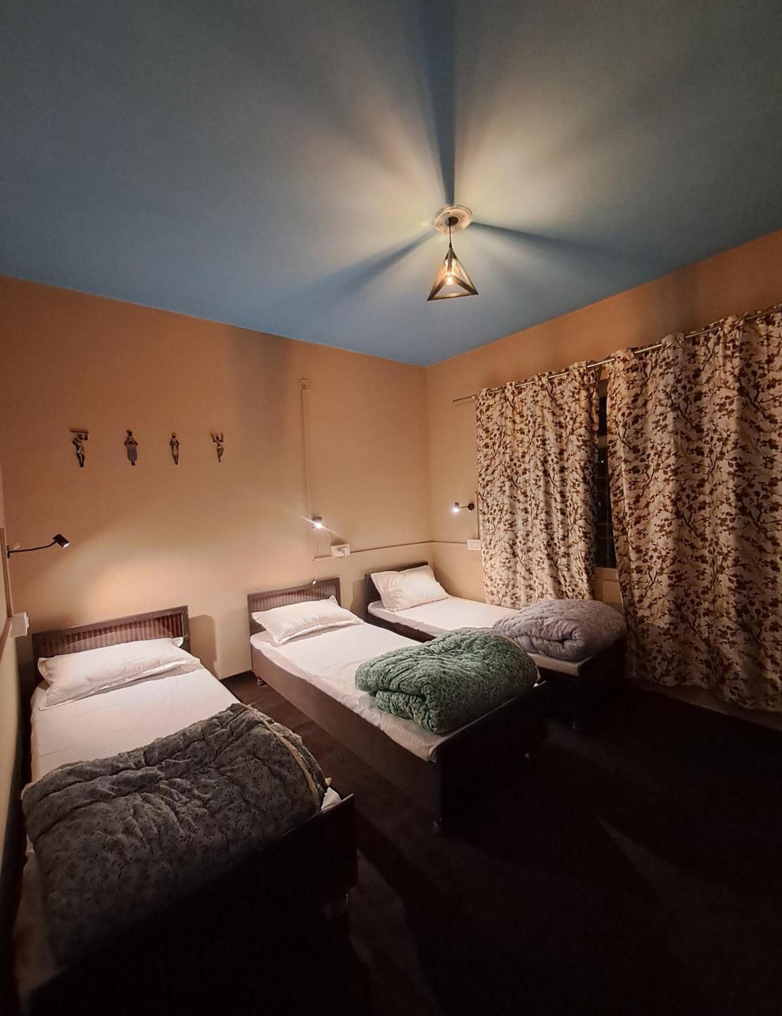 Hostel Atharva Satvik Homestay