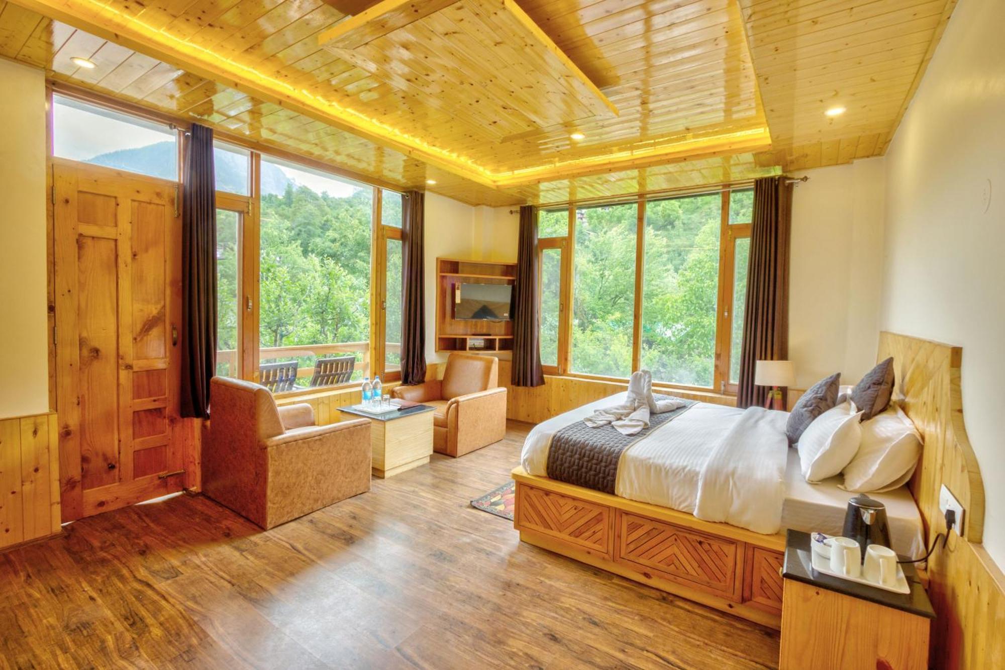 Resort Shivalaya Retreat - A River Side Resort