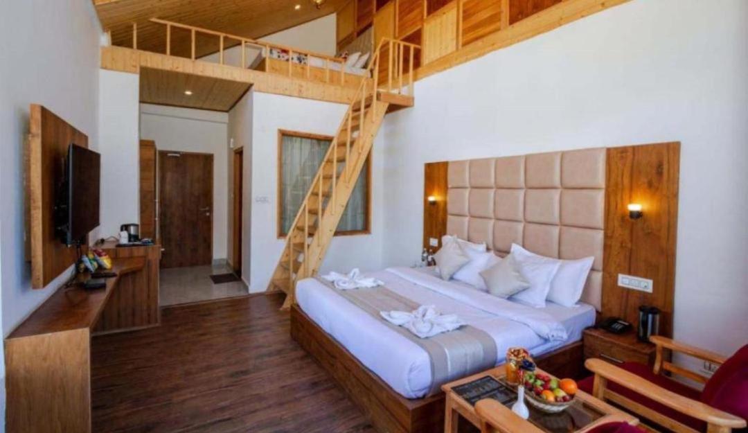 Resort Shivalaya Retreat - A River Side Resort 3* Manali (Himachal Pradesh)
