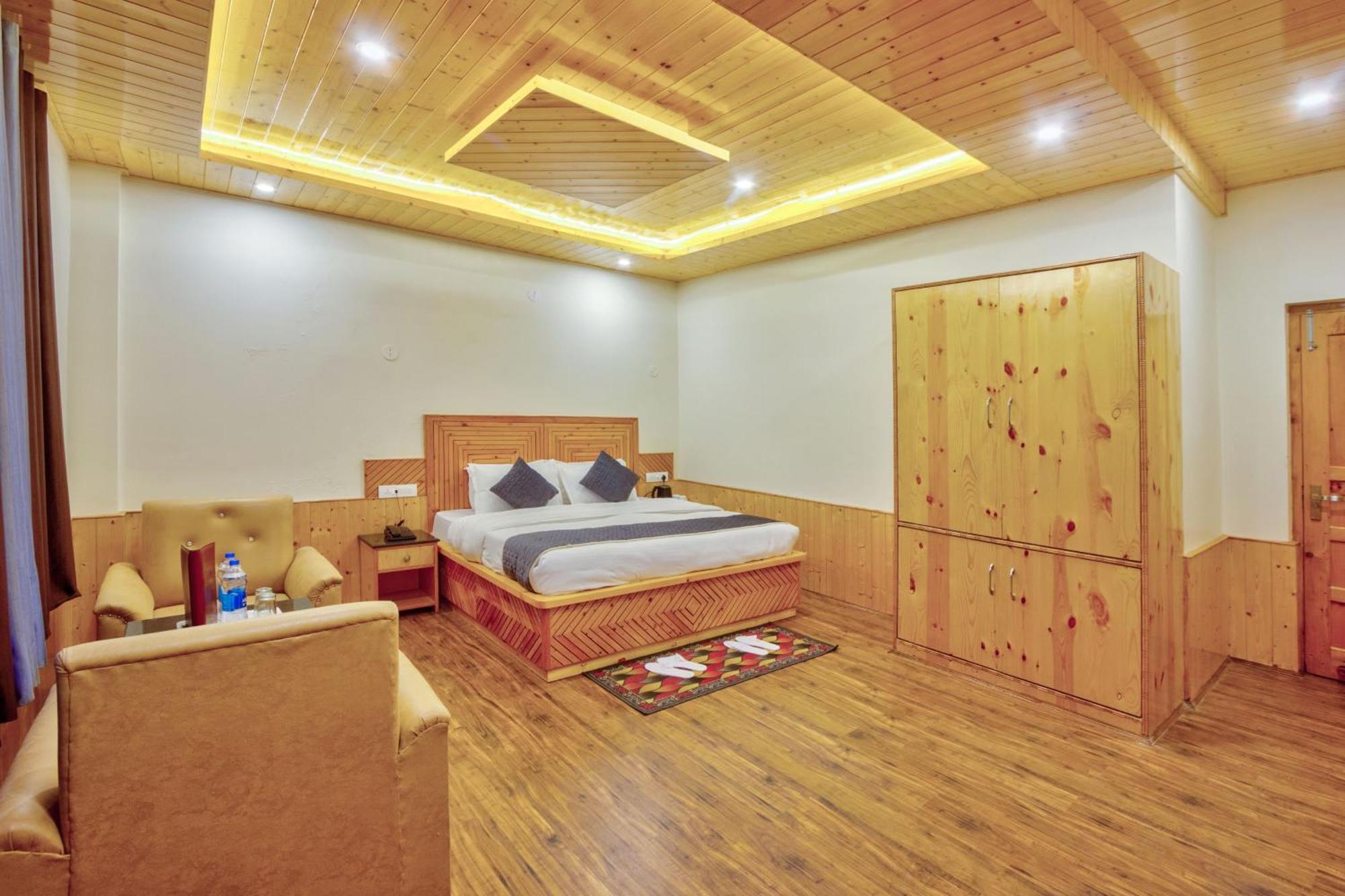 Resort Shivalaya Retreat - A River Side Resort Hotel 3*