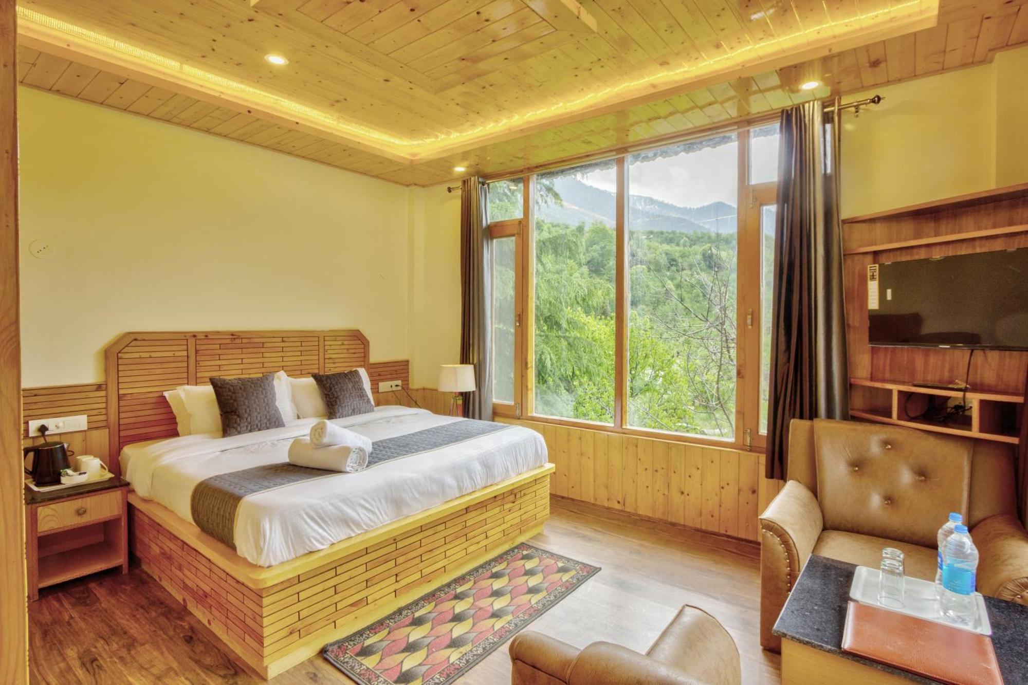 Resort Shivalaya Retreat - A River Side Resort Hotel