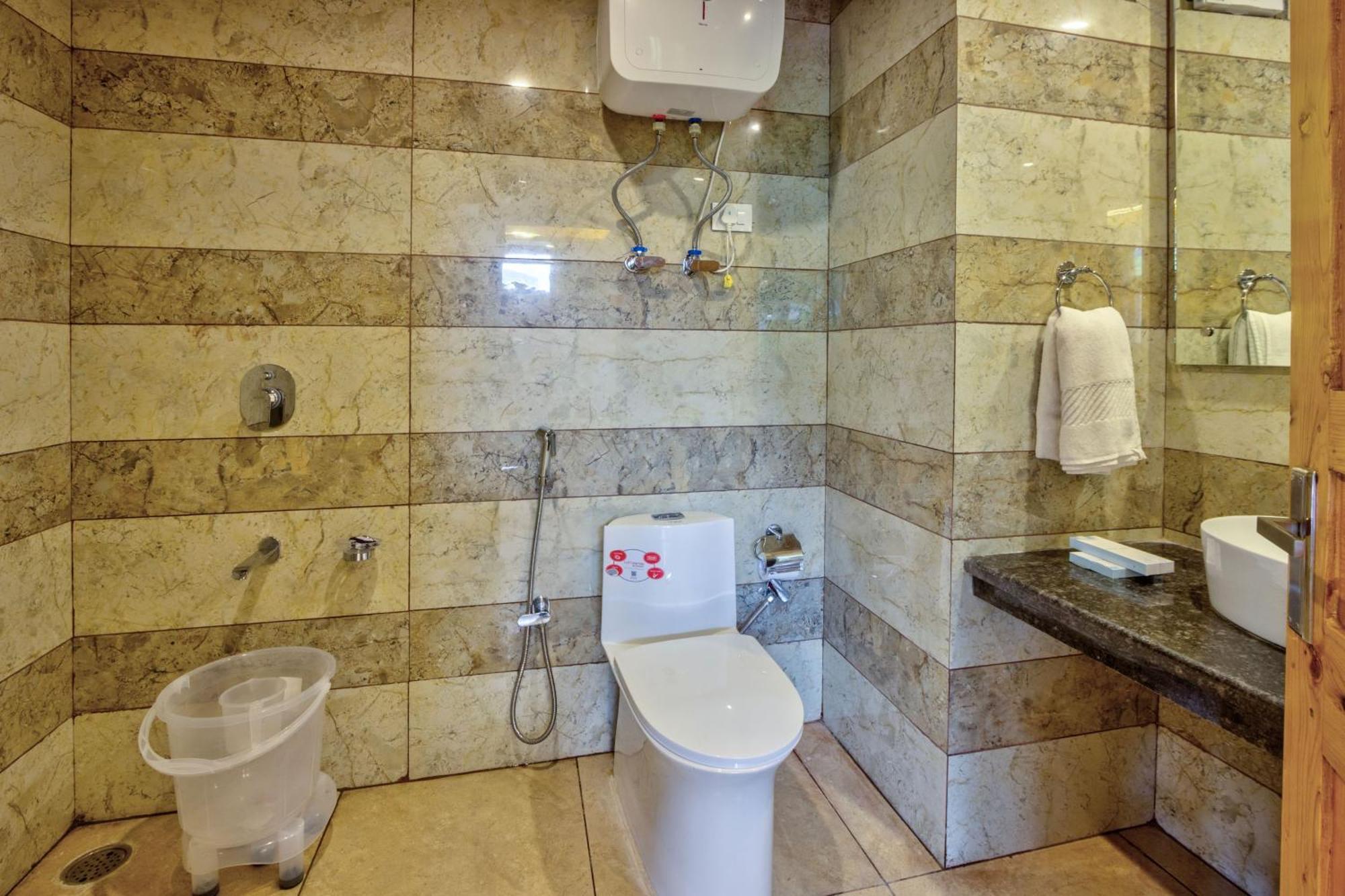 Resort Shivalaya Retreat - A River Side Resort Hotel 3*