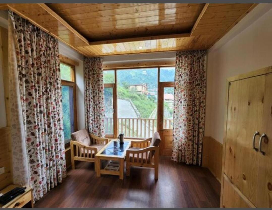 Mountain Paradise Hotel Manali (Himachal Pradesh)