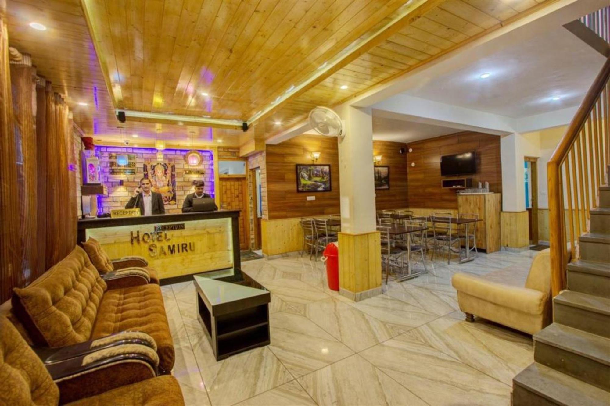 Goroomgo New Ambika Mall Road Near Durga Temple -mahadev Temple-hidimba Temple - Prime-location-and-spacious-room With Luxury And Parking Facilities Manali (Himachal Pradesh)