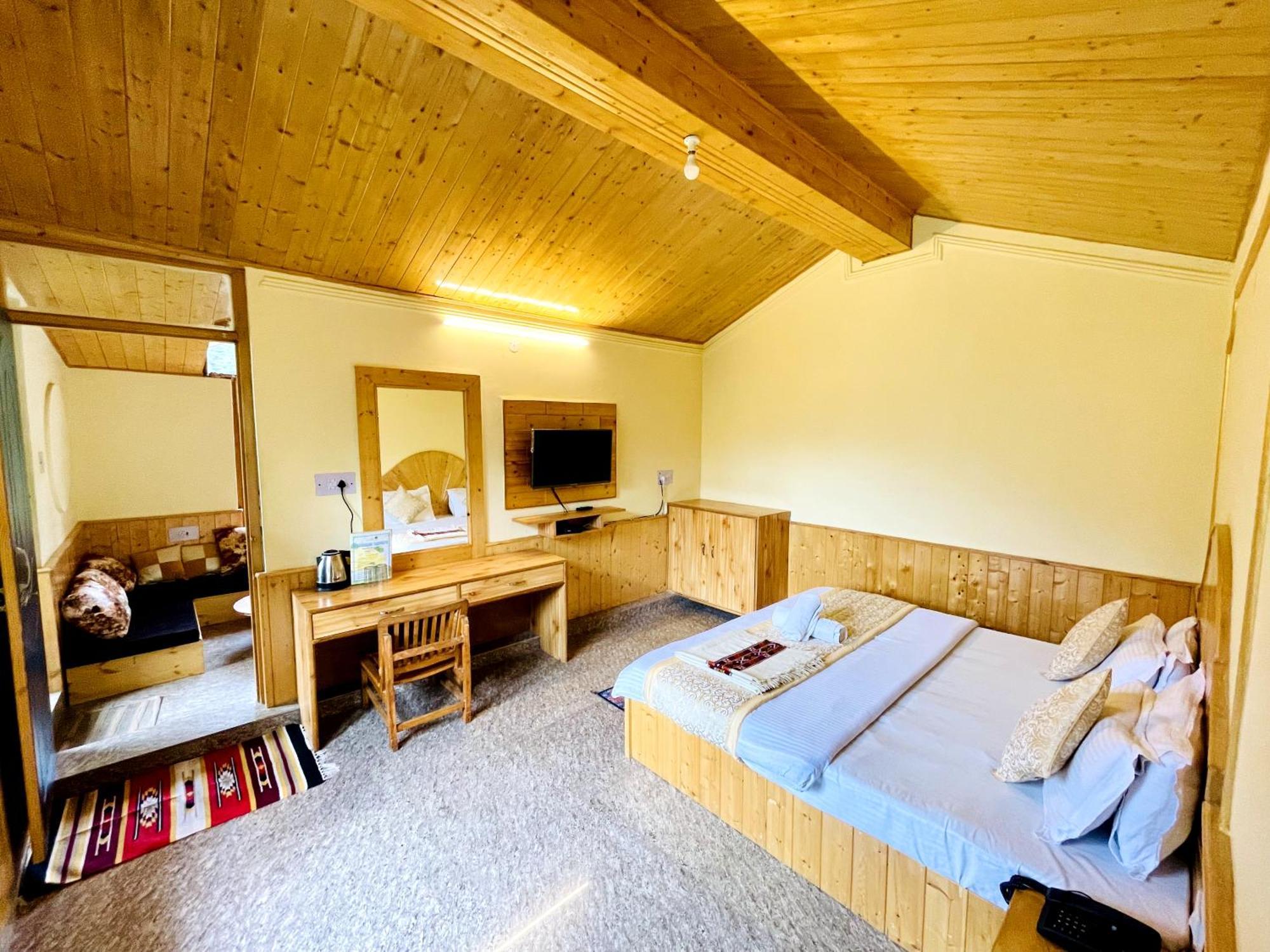 Spring House Homestay Manali (Himachal Pradesh)