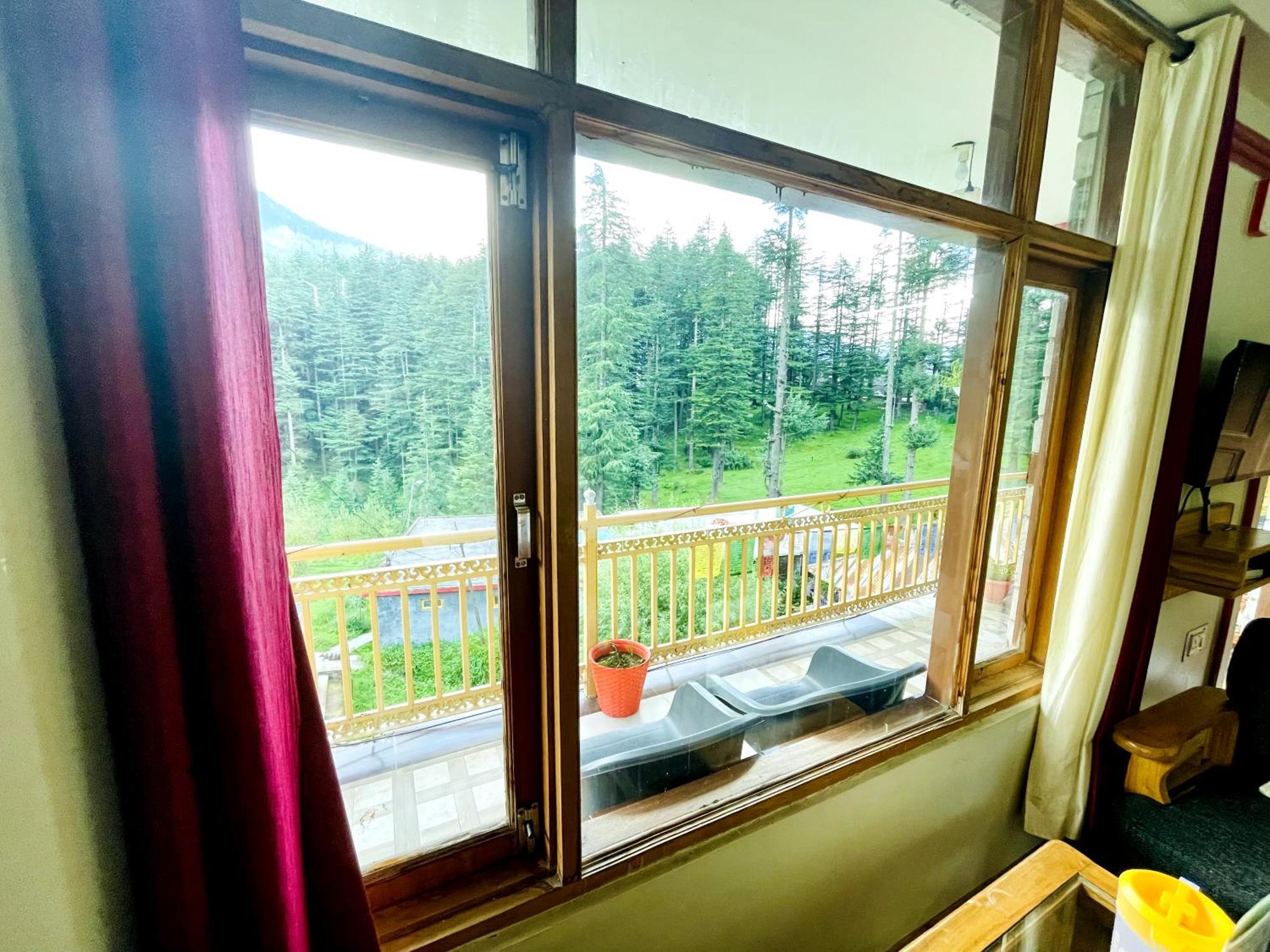 Homestay Spring House