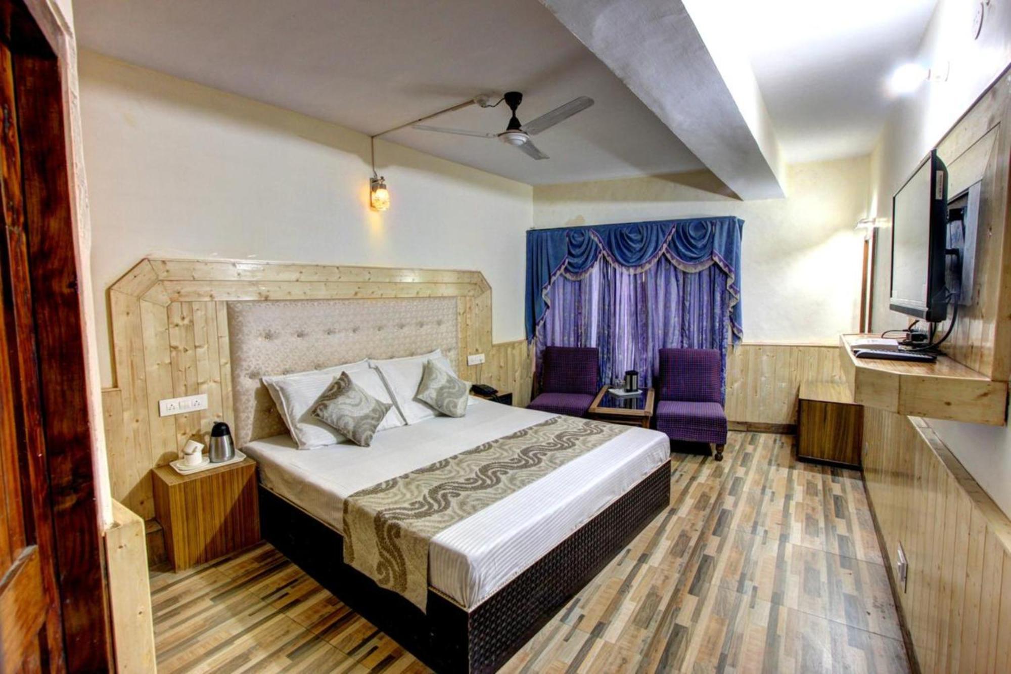 Highway - Luxury - Excellent Service - Parking Facilities Hotel Manali (Himachal Pradesh)