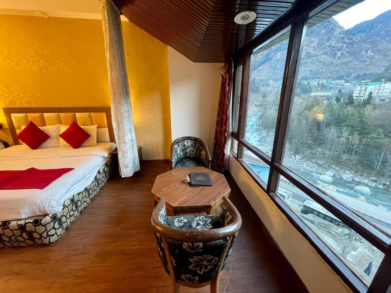 Sitara International 3* Manali (Himachal Pradesh)