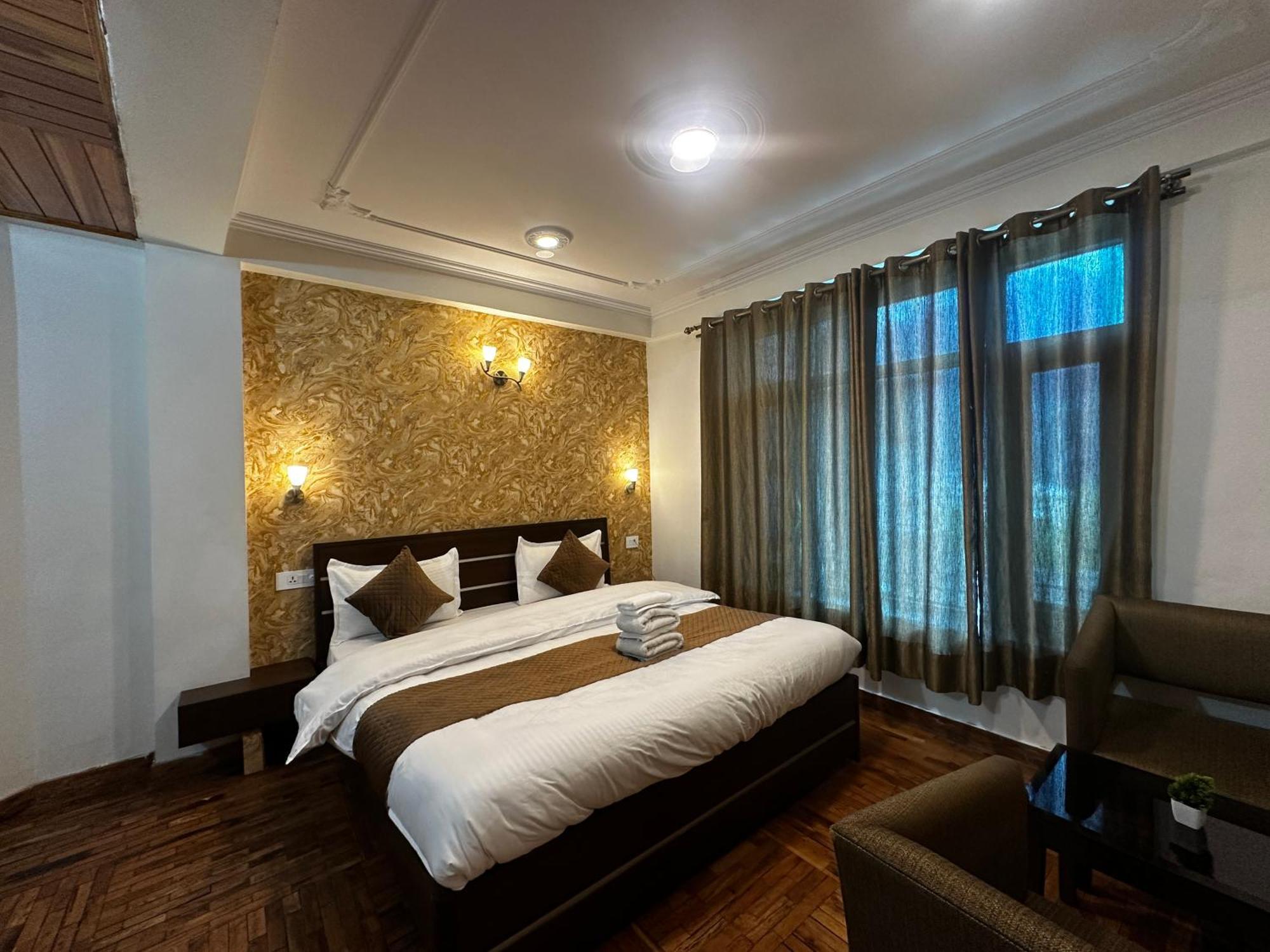 Hotel Tara