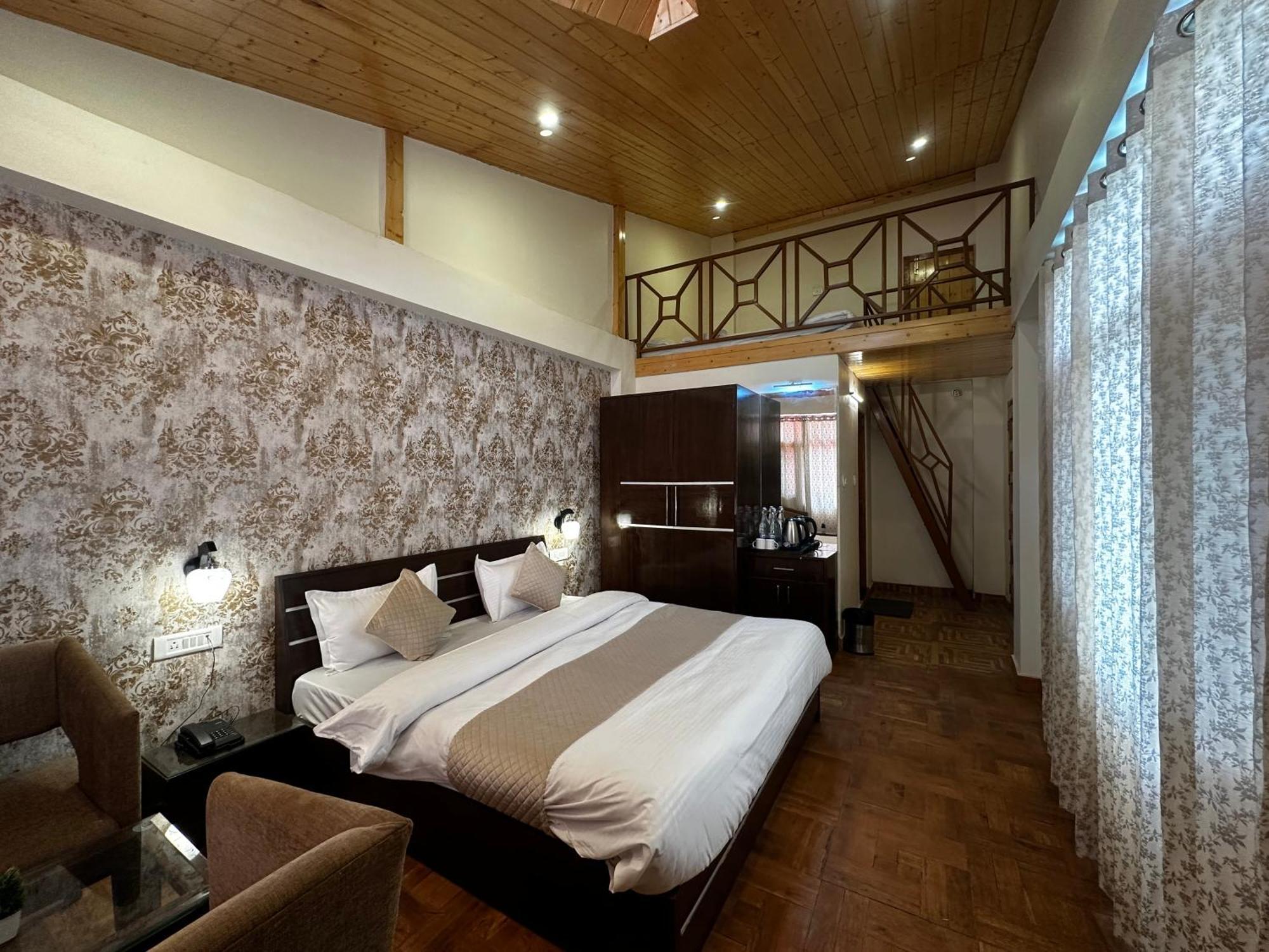 Hotel Tara 2*