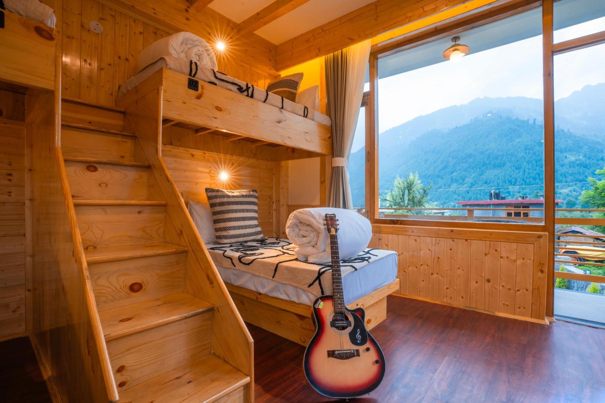Olgah Hostel Manali (Himachal Pradesh)