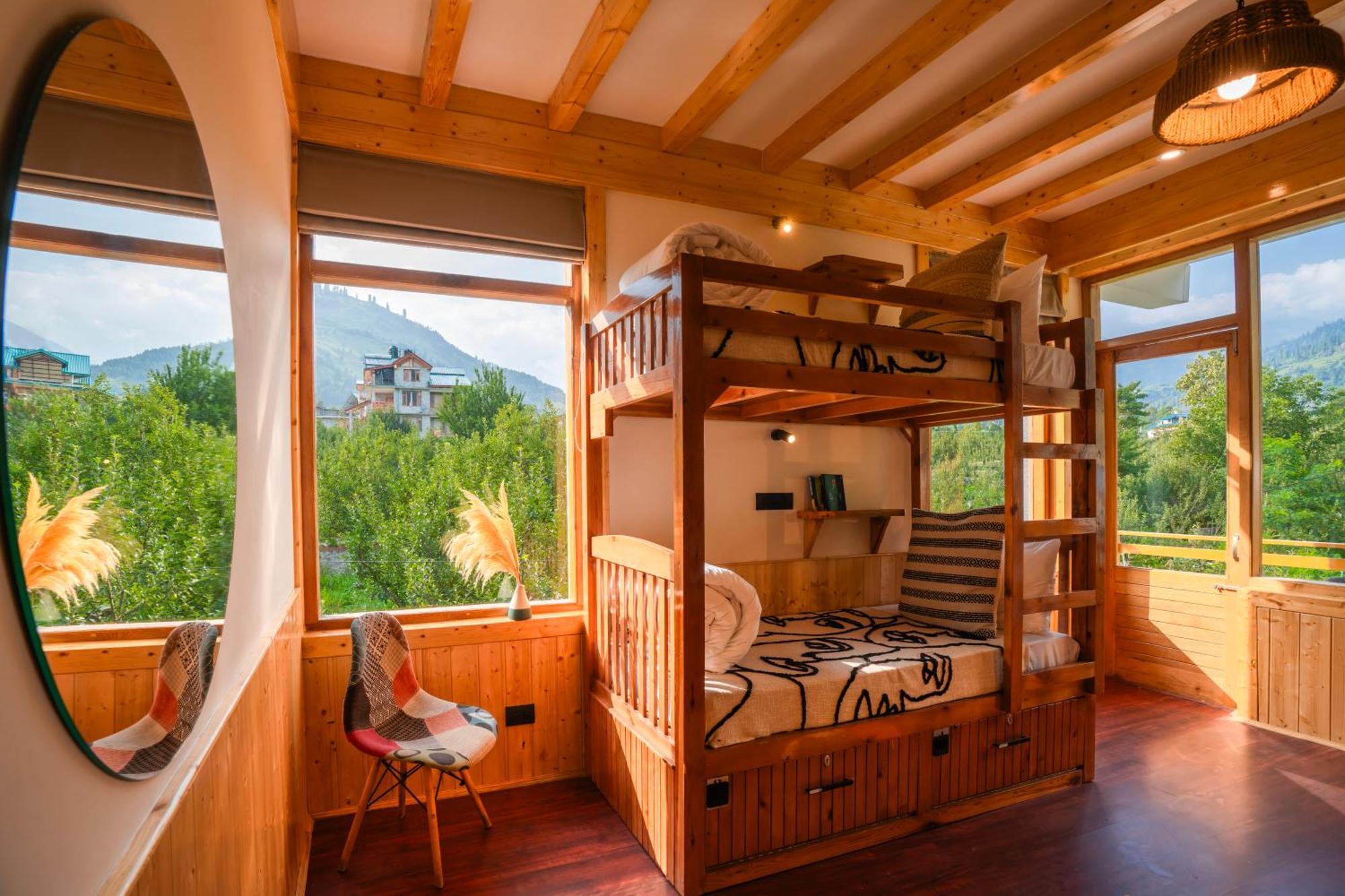 Olgah Hostel Manali (Himachal Pradesh)