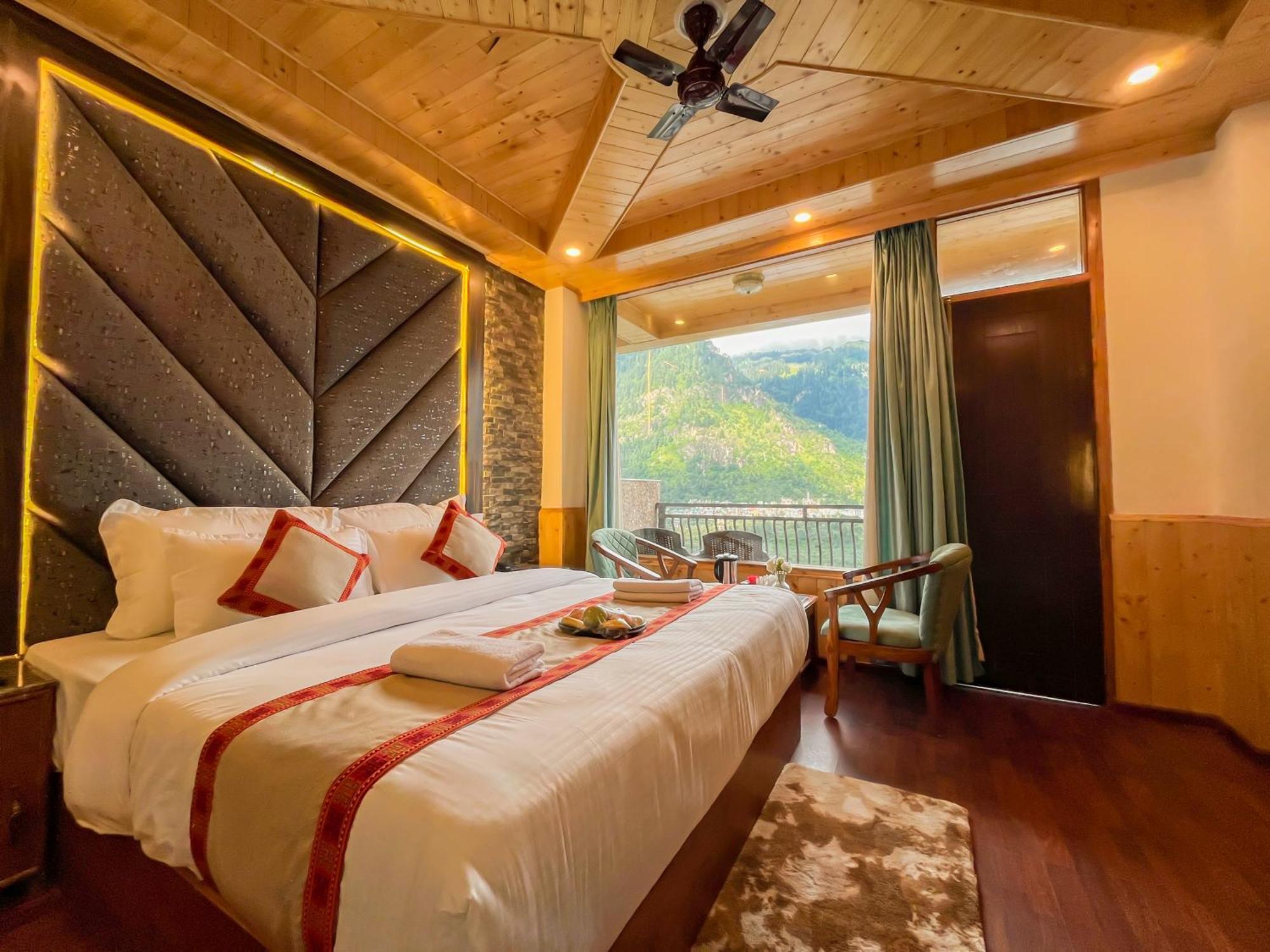 Touch Wood 3* Manali (Himachal Pradesh)