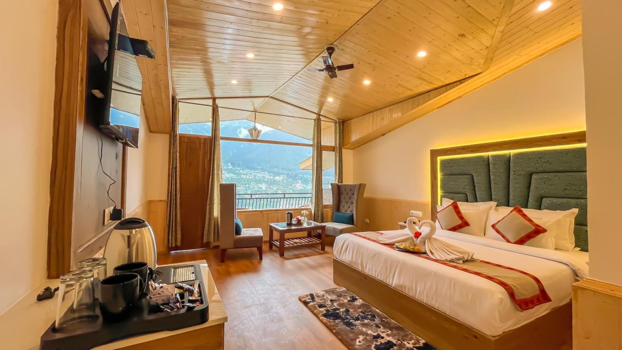 Hotel Touch Wood