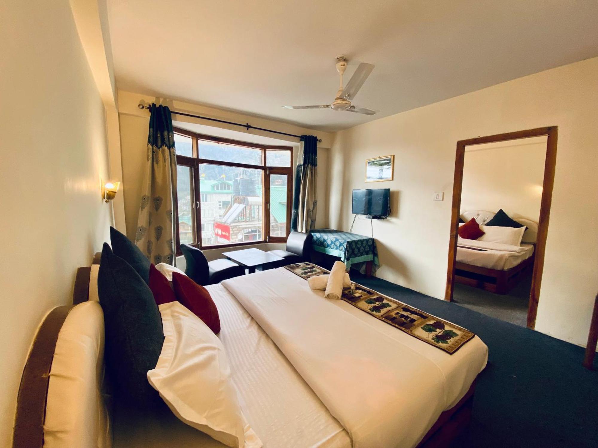 Hotel Great Hamta Hills - A Family On Main Highway 4*