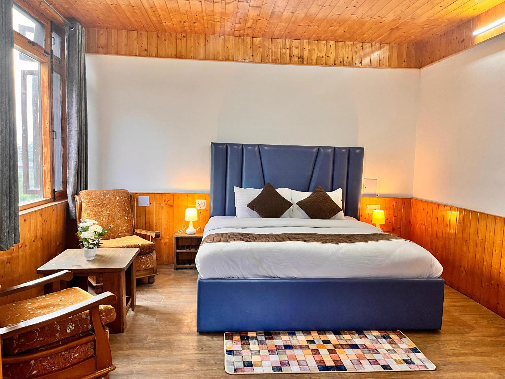 Himalayan Nomad Cottage, 4* Manali (Himachal Pradesh)