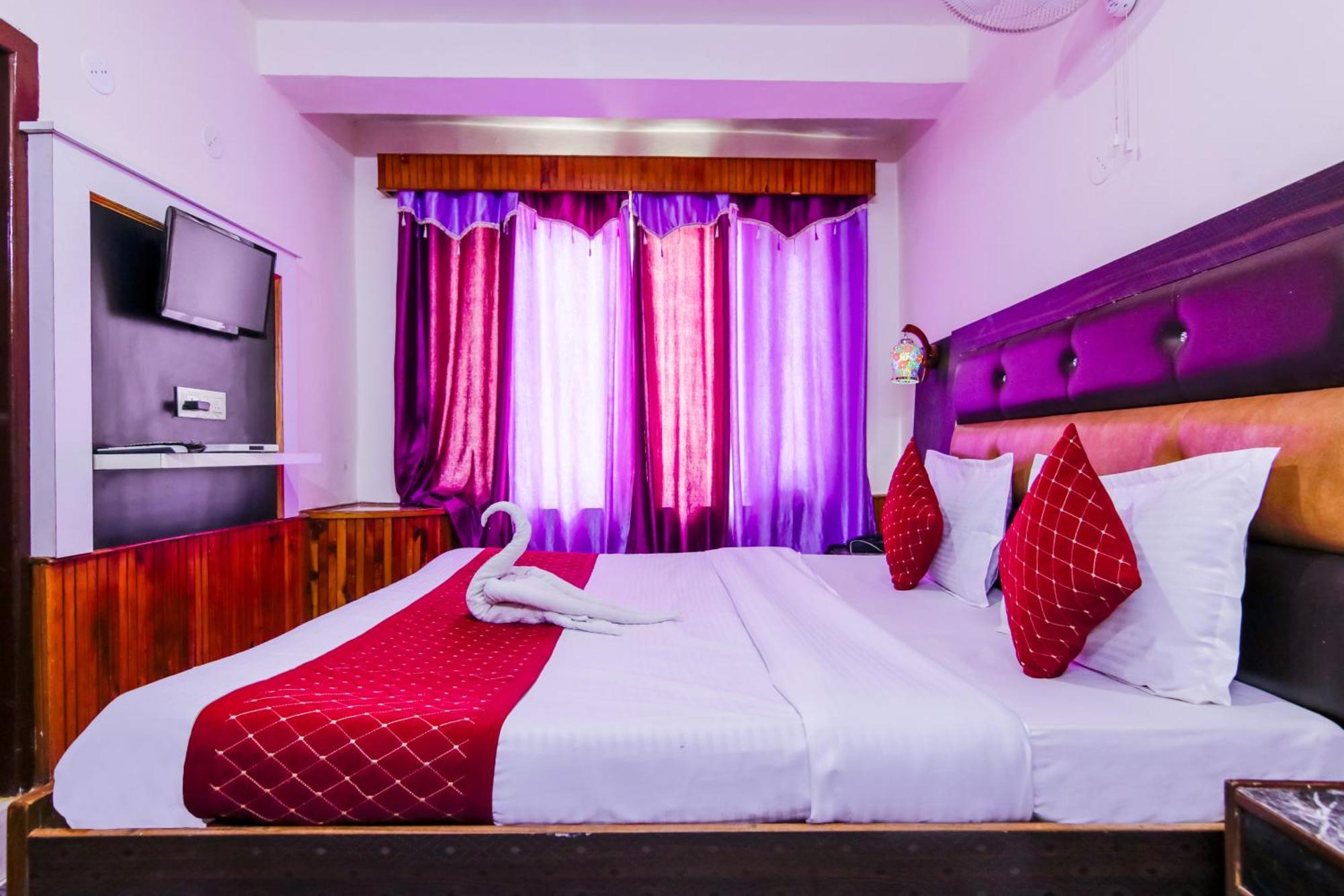 Hotel Moorang House Manali (Himachal Pradesh)