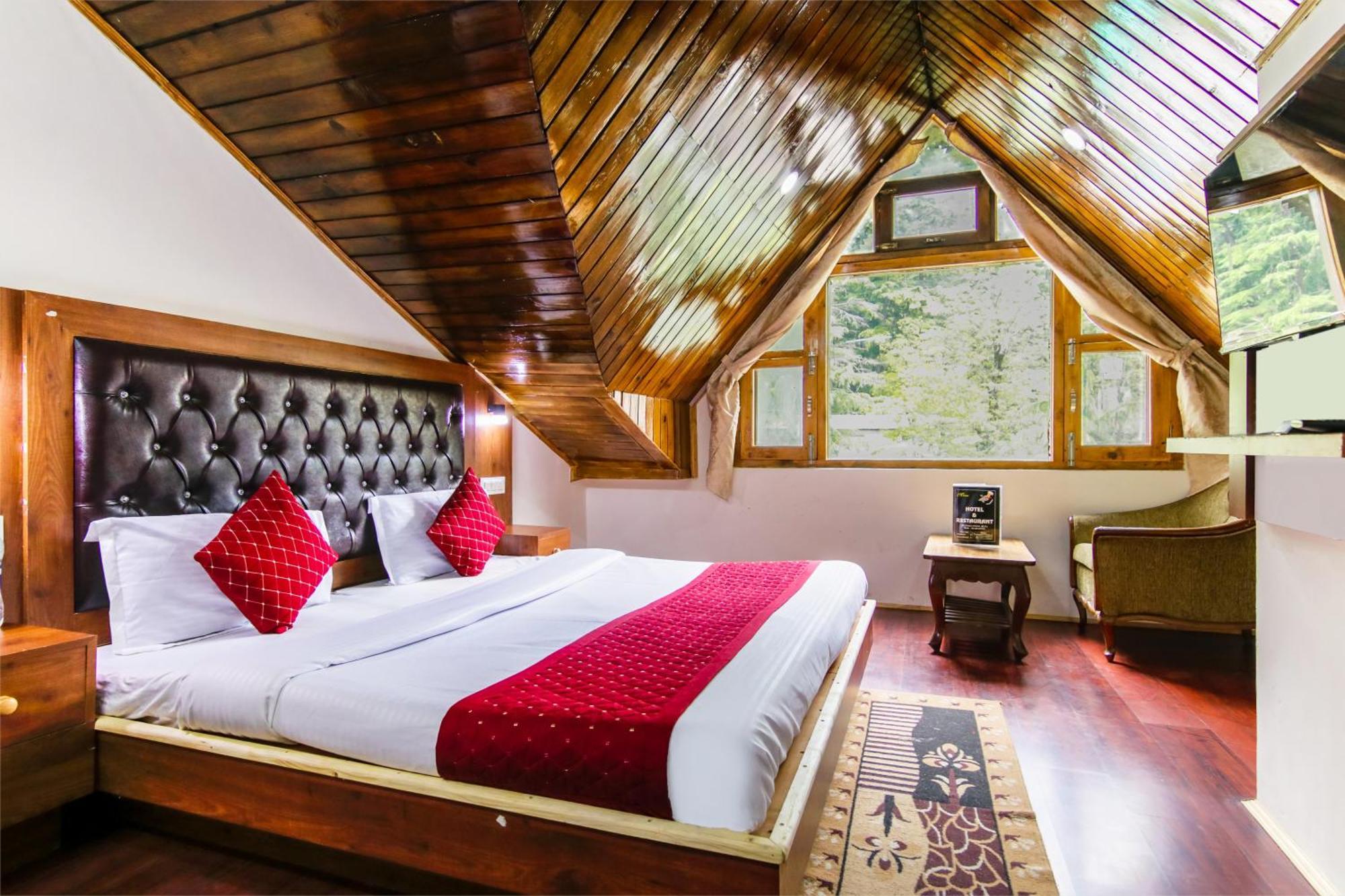 Moorang House Manali (Himachal Pradesh)