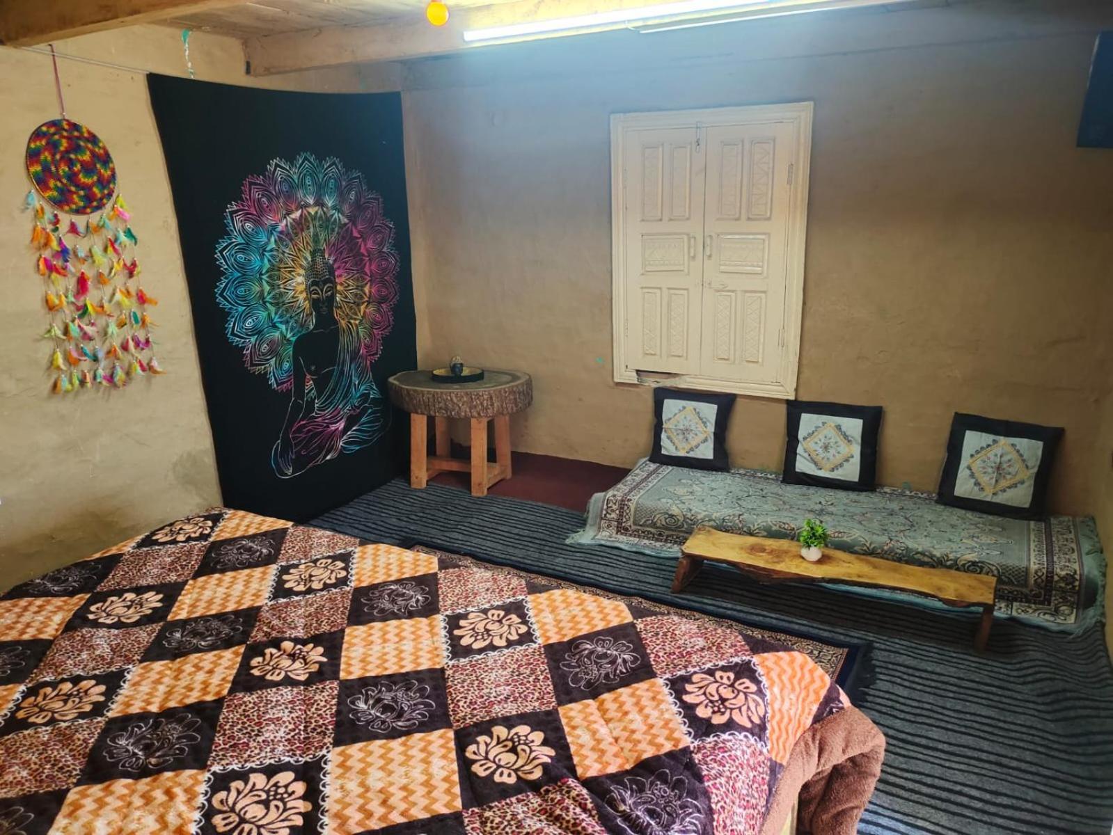 Muse Meadow Huts & Homestay Hotel