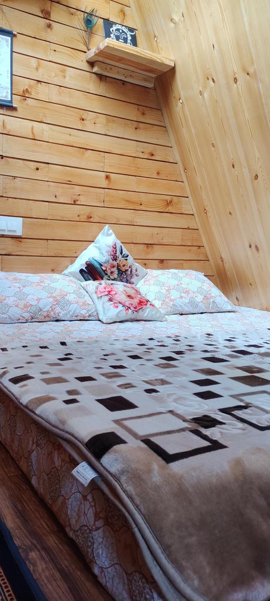 Muse Meadow Huts & Homestay
