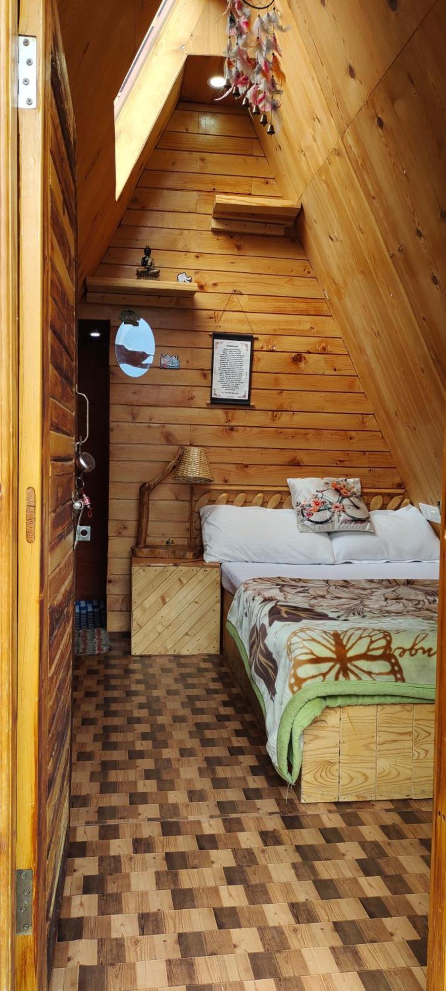 Hotel Muse Meadow Huts & Homestay