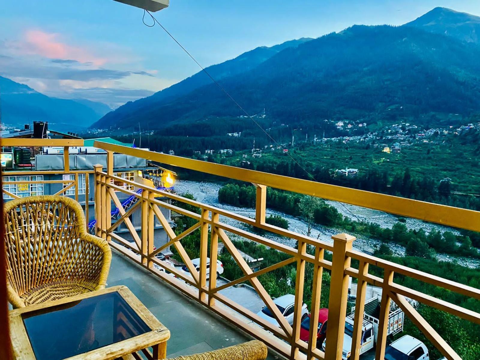 The Vashisht, - A Four Star Luxury Hotel