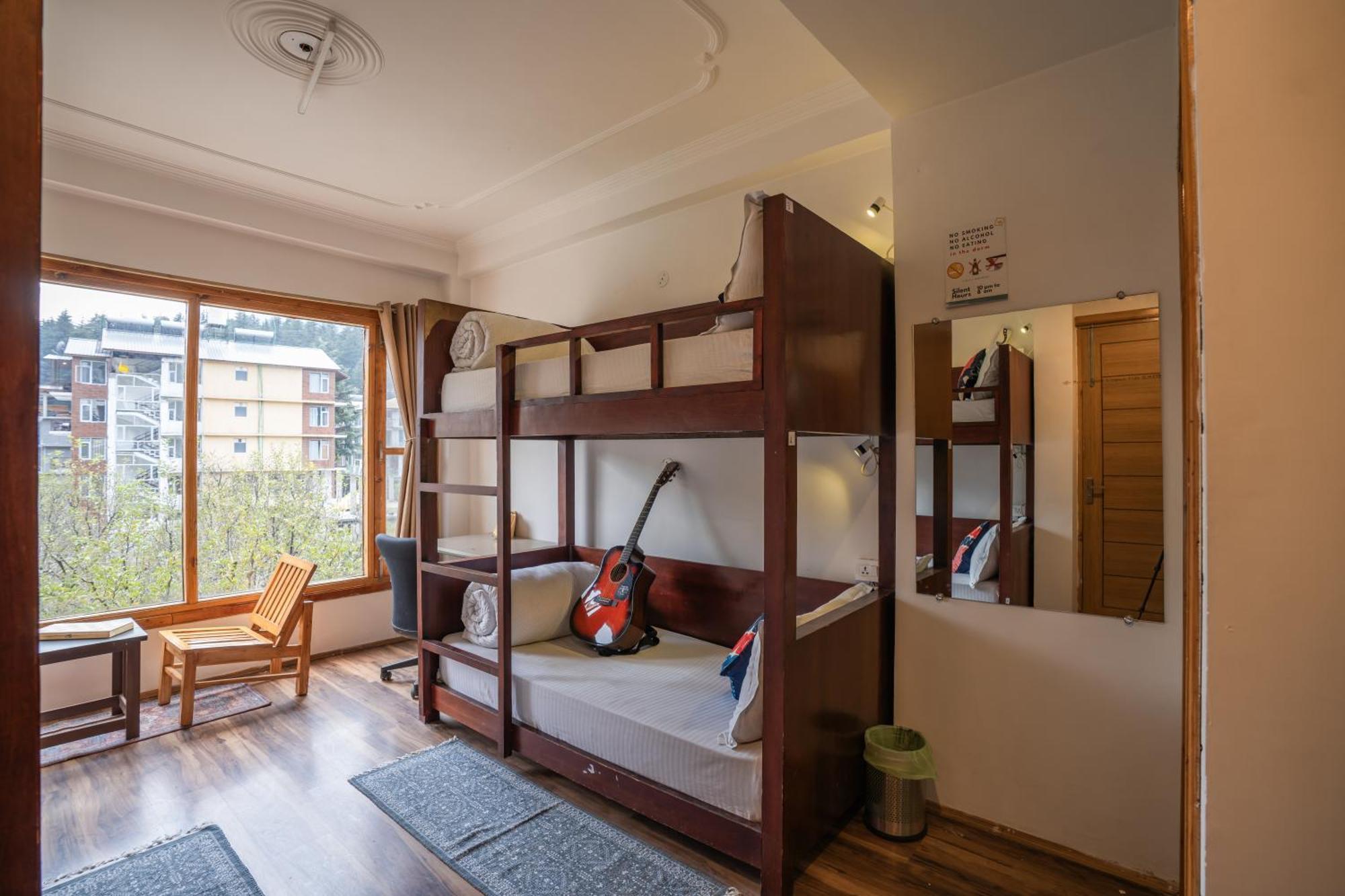Hostel Alt Life Manali, Old