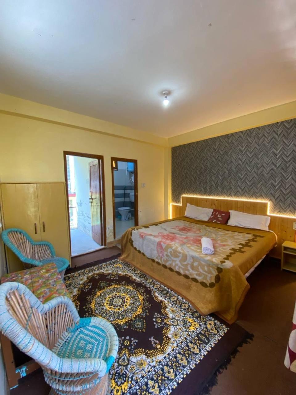 Hostel Madana *