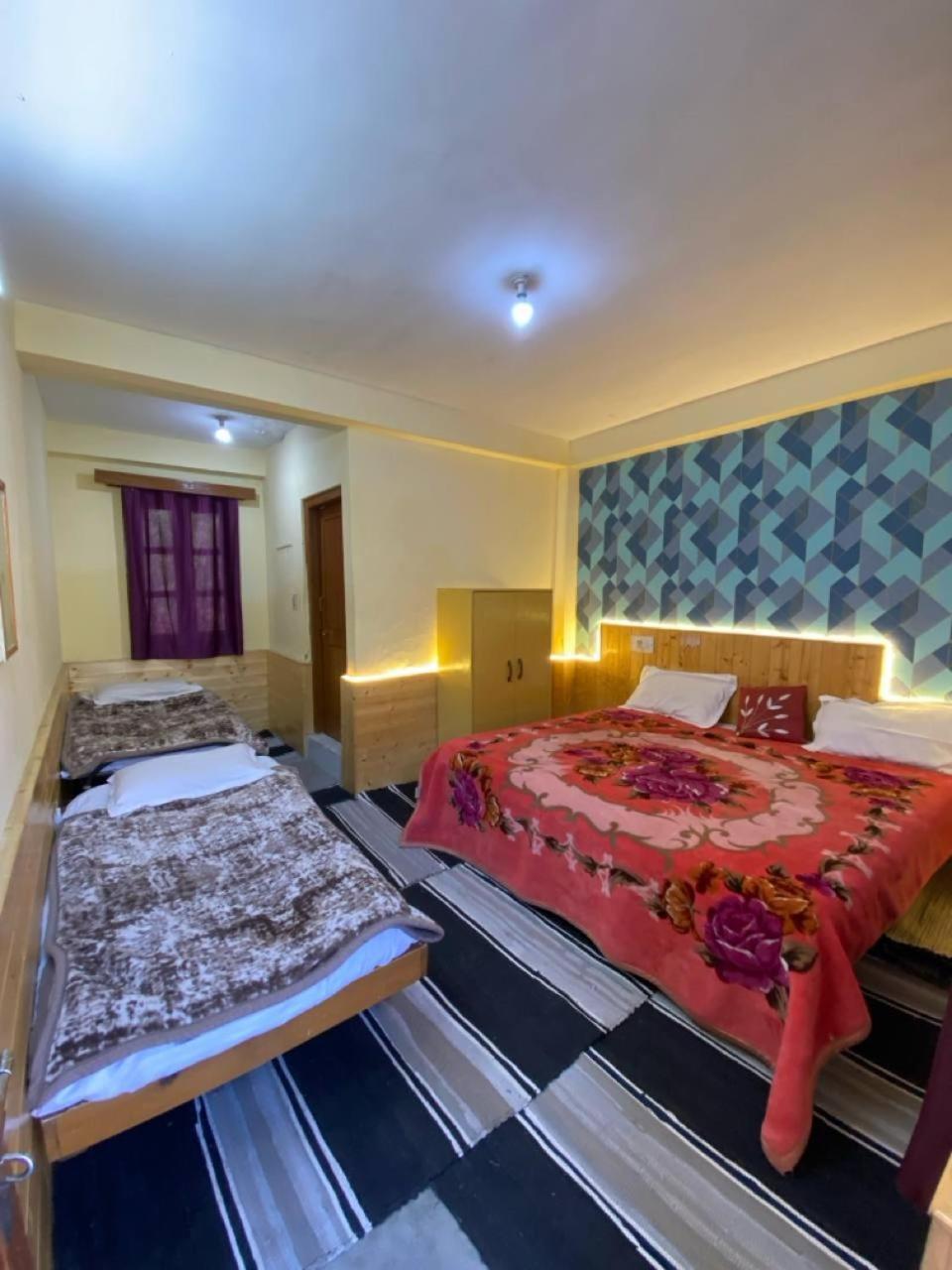 Madana Hostel Manali (Himachal Pradesh)