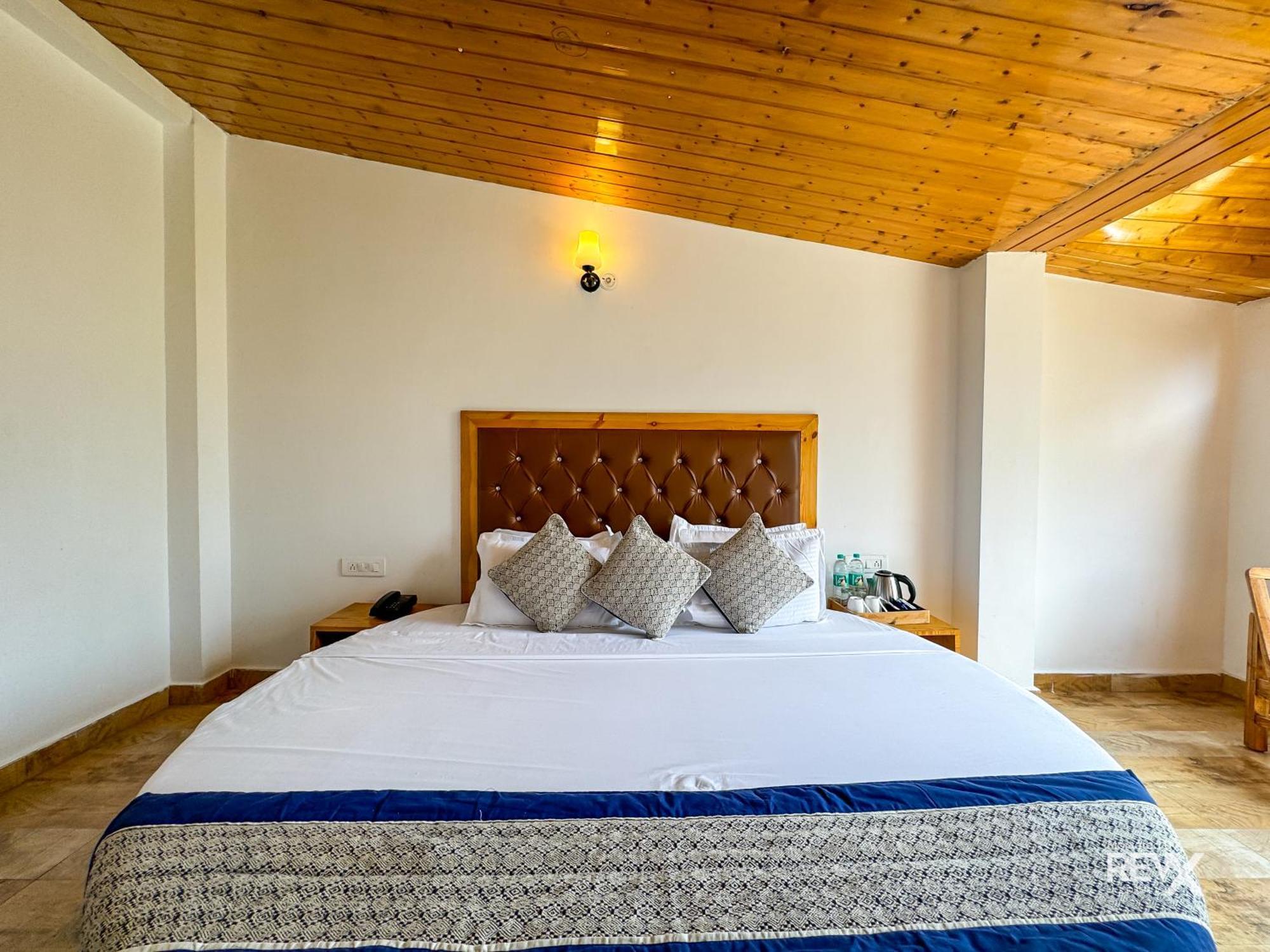 Shanag Resort 3*