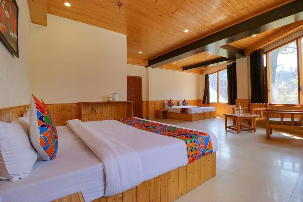 17 Miles Stone, By Shivaneel Hospitality *