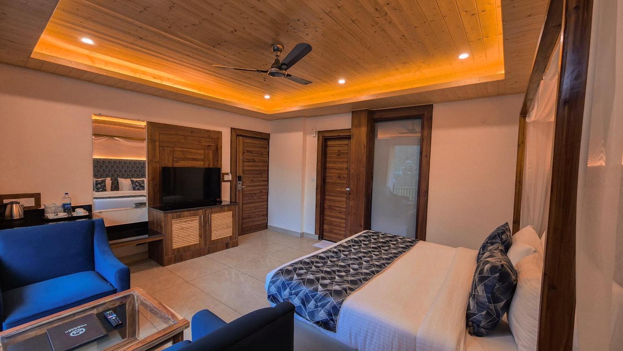 Nazaara - A Luxe Retreat Hotel