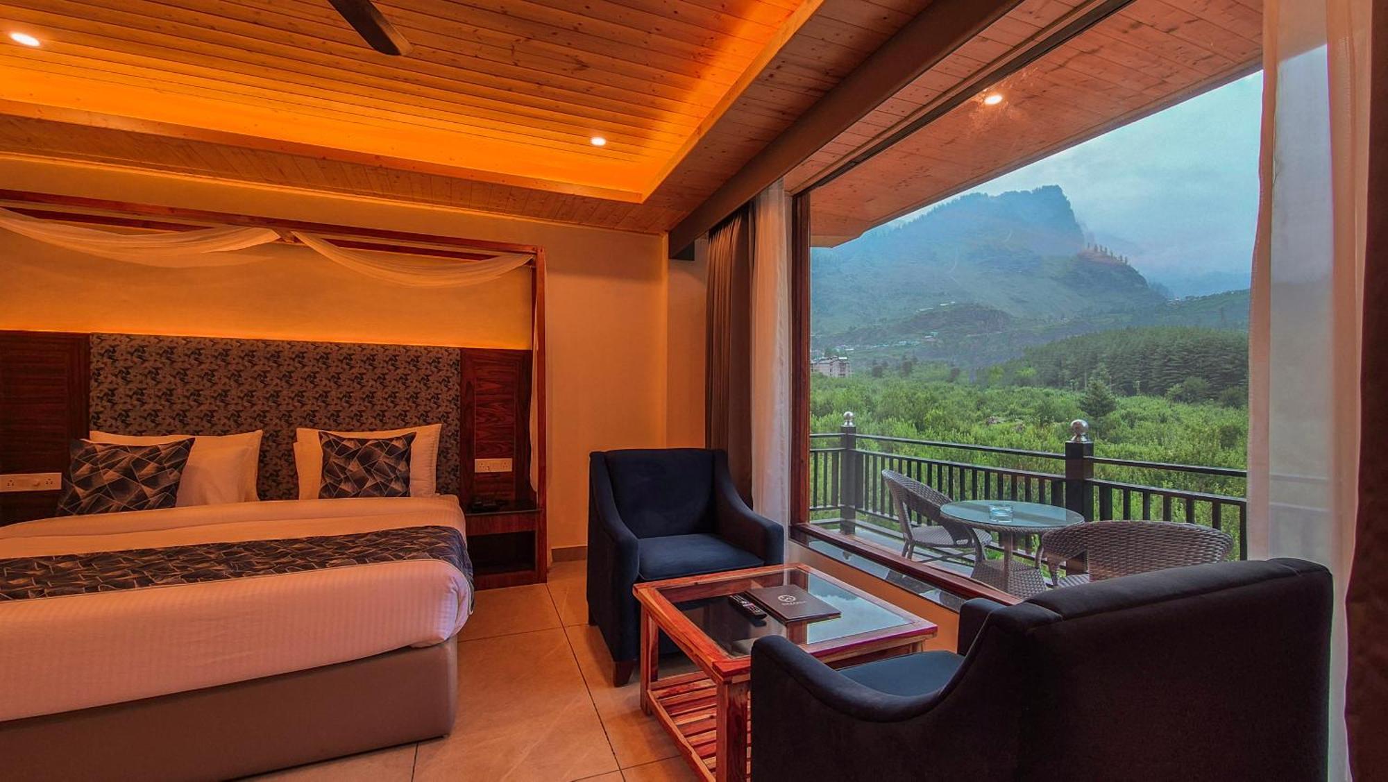 Nazaara - A Luxe Retreat Hotel 4*