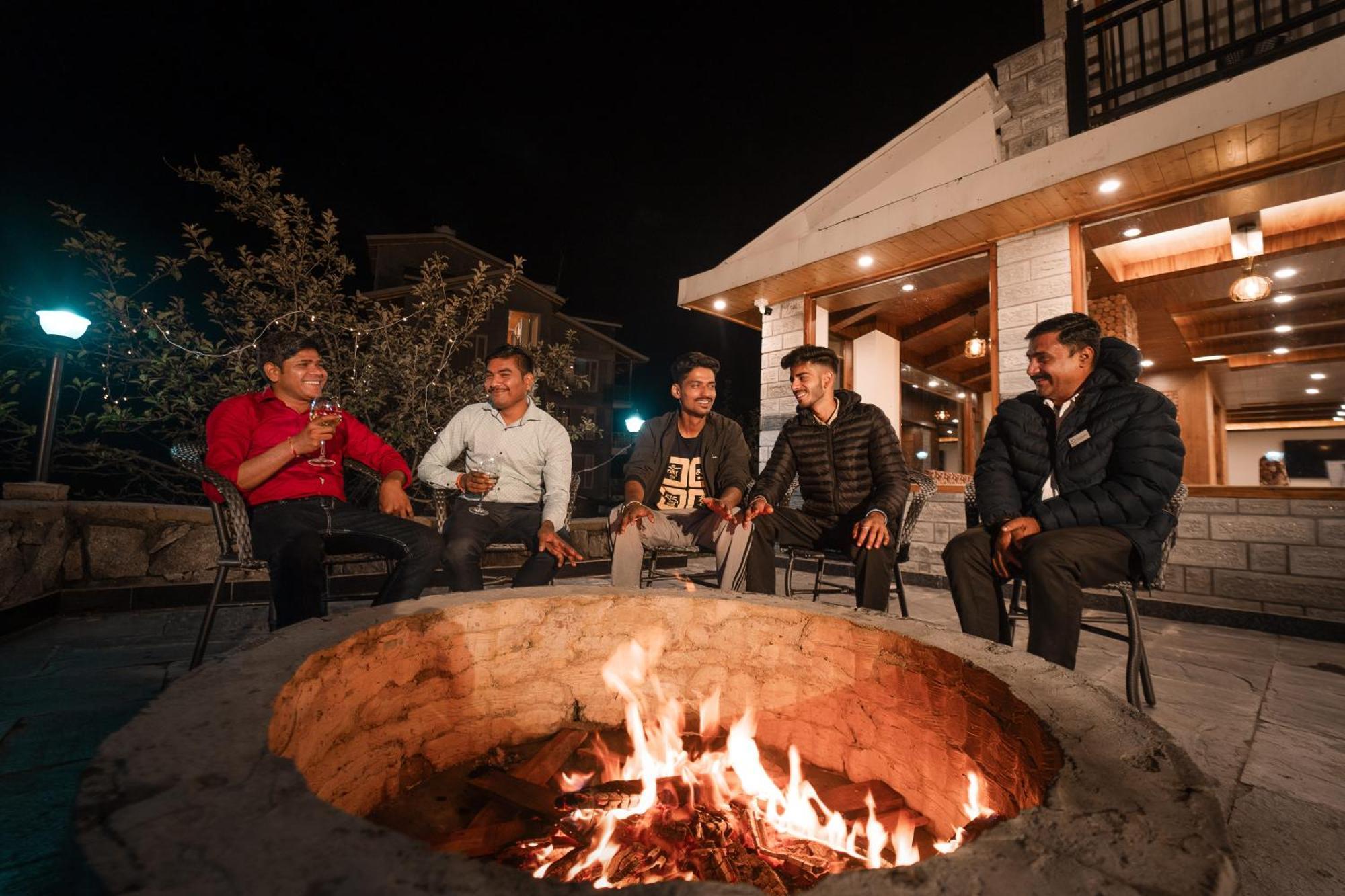 Nazaara - A Luxe Retreat 4* Manali (Himachal Pradesh)