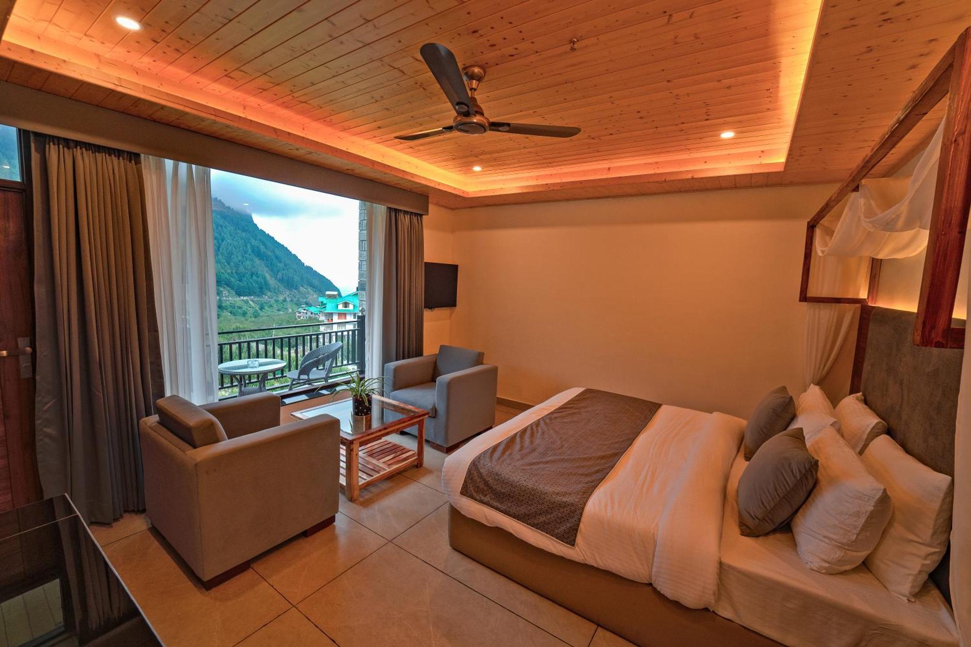 Hotel Nazaara - A Luxe Retreat Manali (Himachal Pradesh)