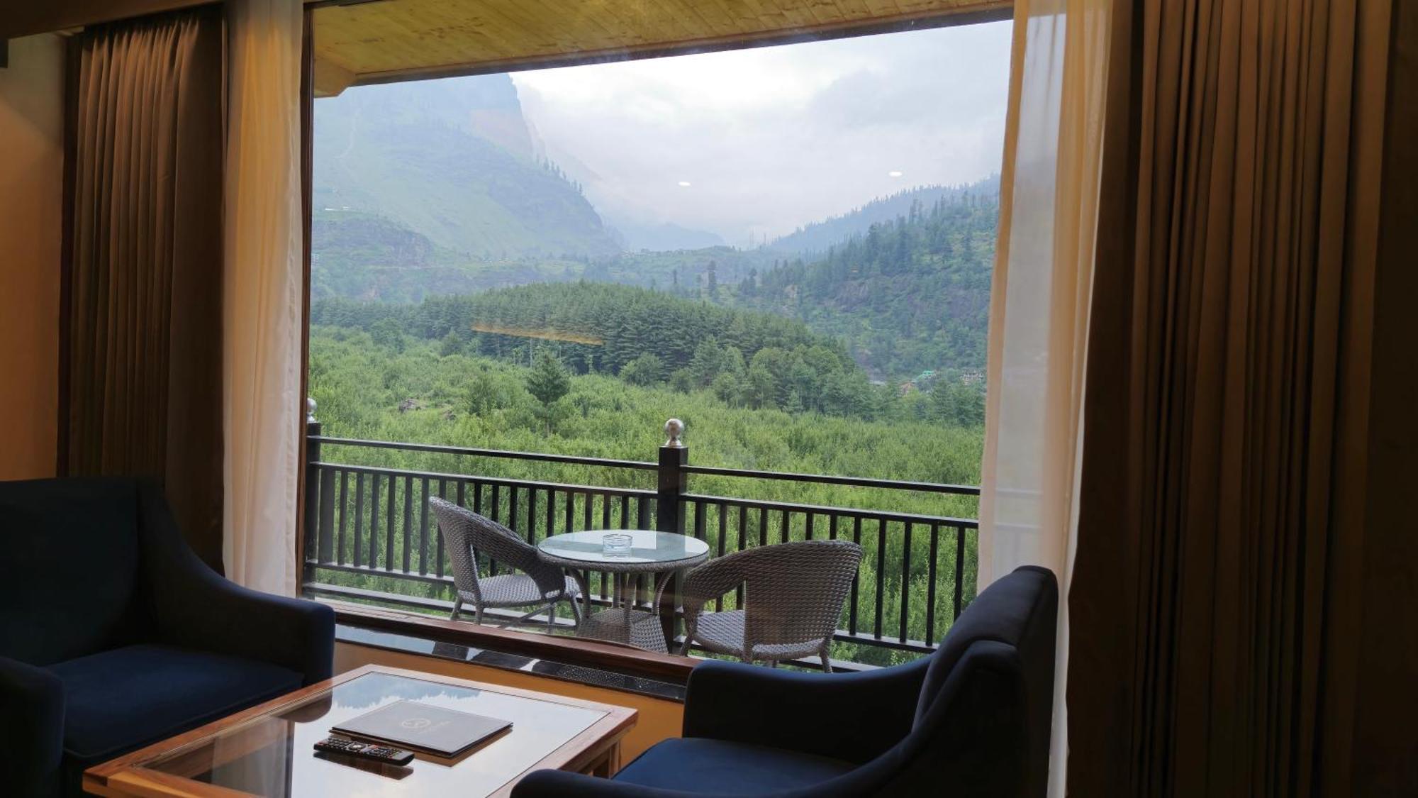 Nazaara - A Luxe Retreat Hotel Manali (Himachal Pradesh)