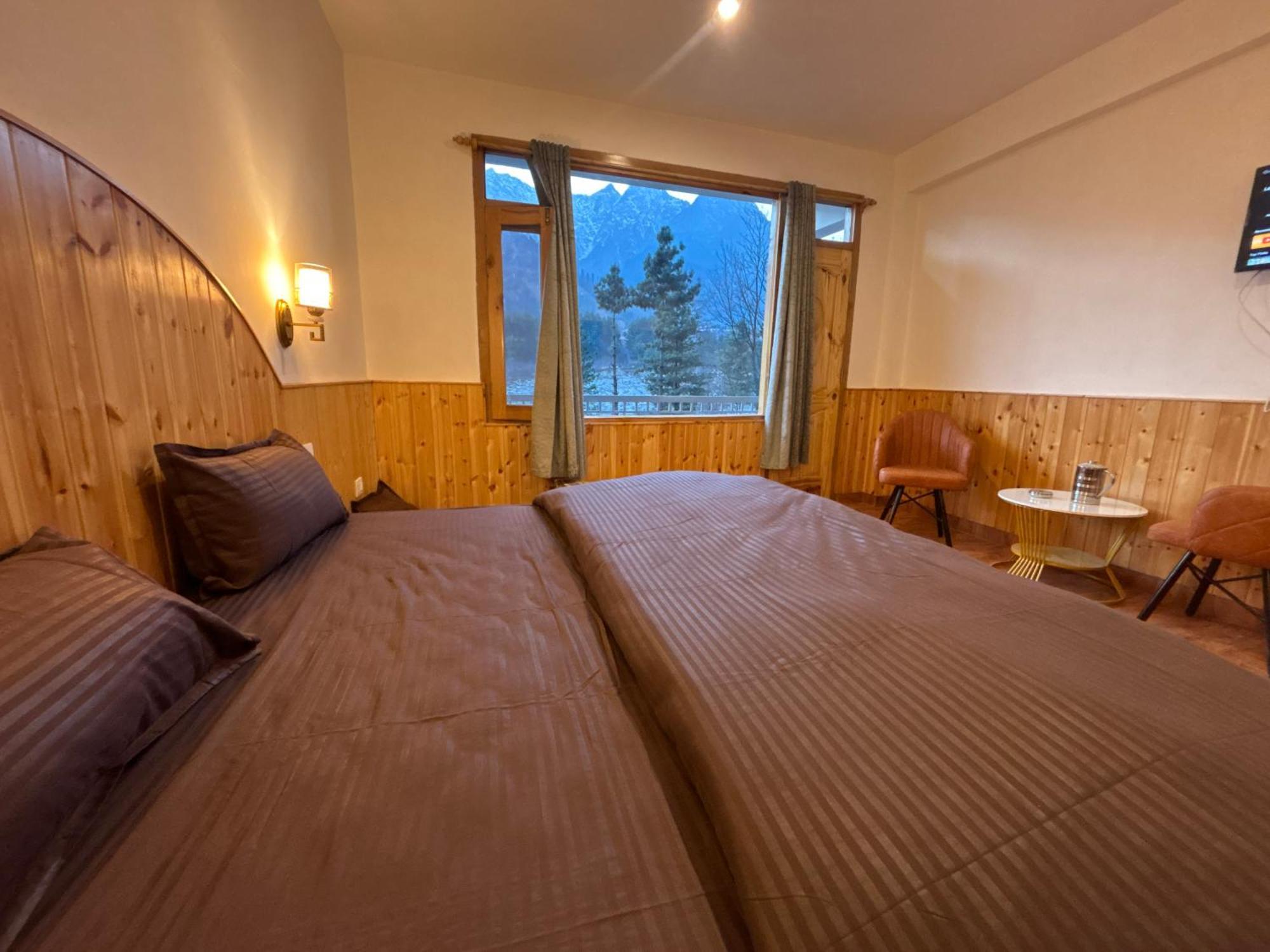 Omt & Cafe Guest house