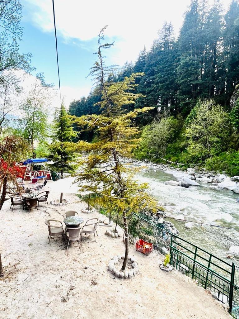 River Bank & Cafe, - #riverside #near Mall Road #parking #luxury #prime Location #guest Preferred M 62305-50300 Manali (Himachal Pradesh)