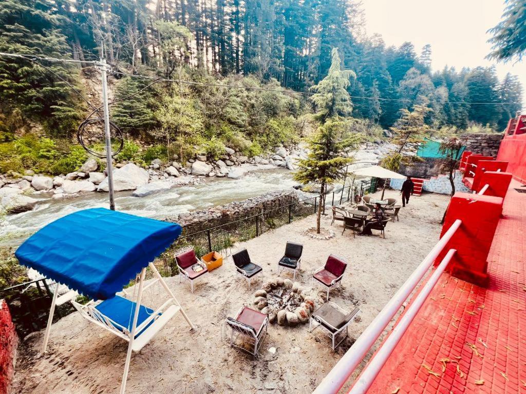 River Bank & Cafe, - #riverside #near Mall Road #parking #luxury #prime Location #guest Preferred M 62305-50300 Hotel Manali (Himachal Pradesh)