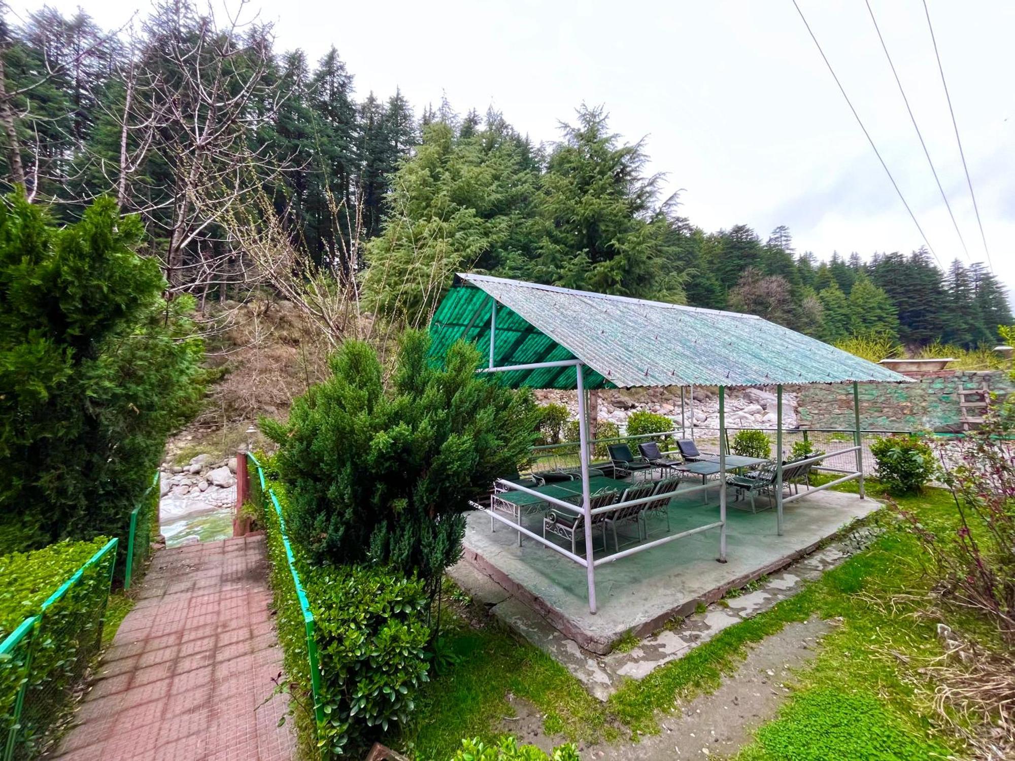 Hotel River Bank & Cafe, - #riverside #near Mall Road #parking #luxury #prime Location #guest Preferred M 62305-50300 4*