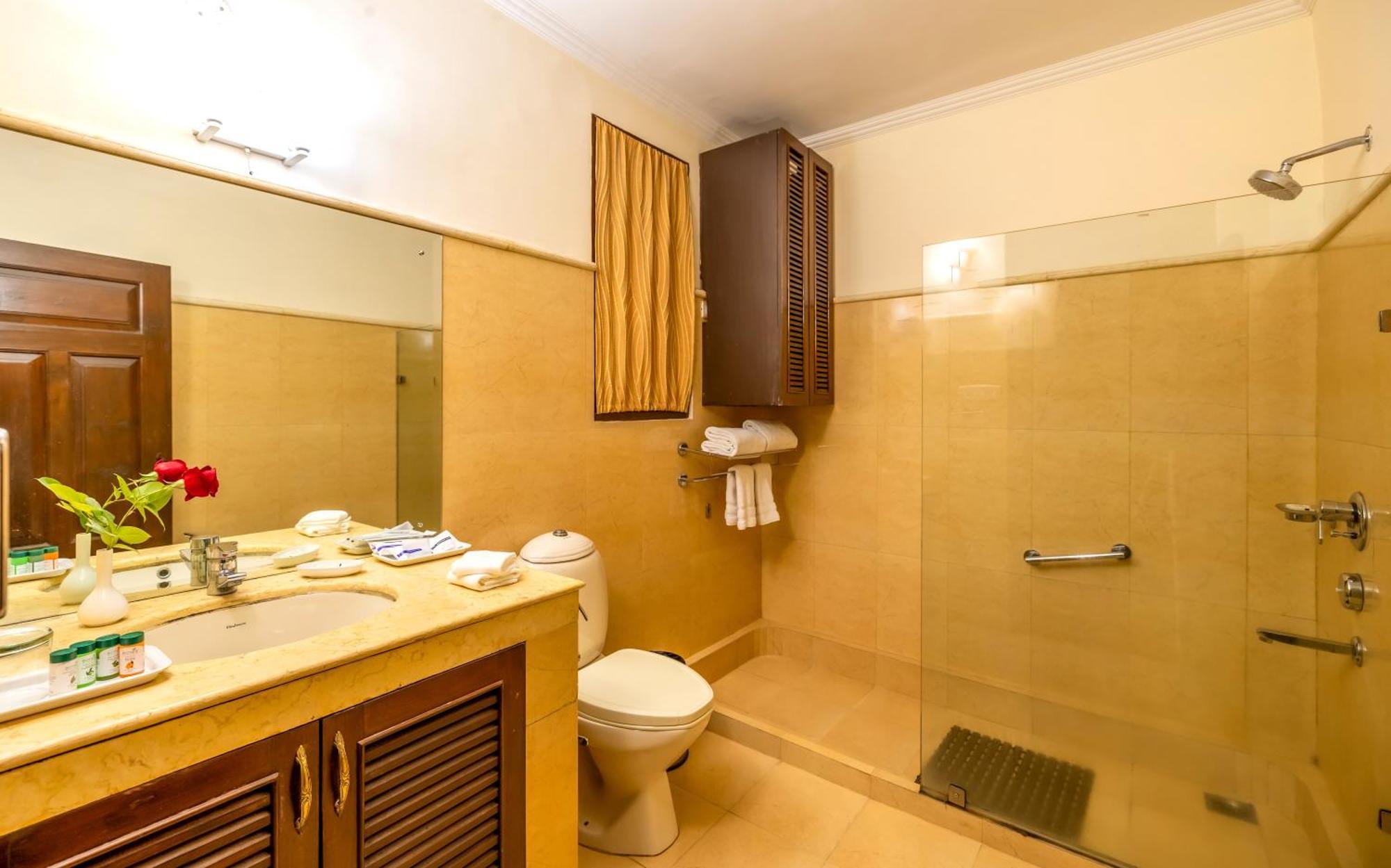 Bedzzz Xclusiv Baikunth, By Leisure - 650 Meters From Hidimba Devi Temple 3*