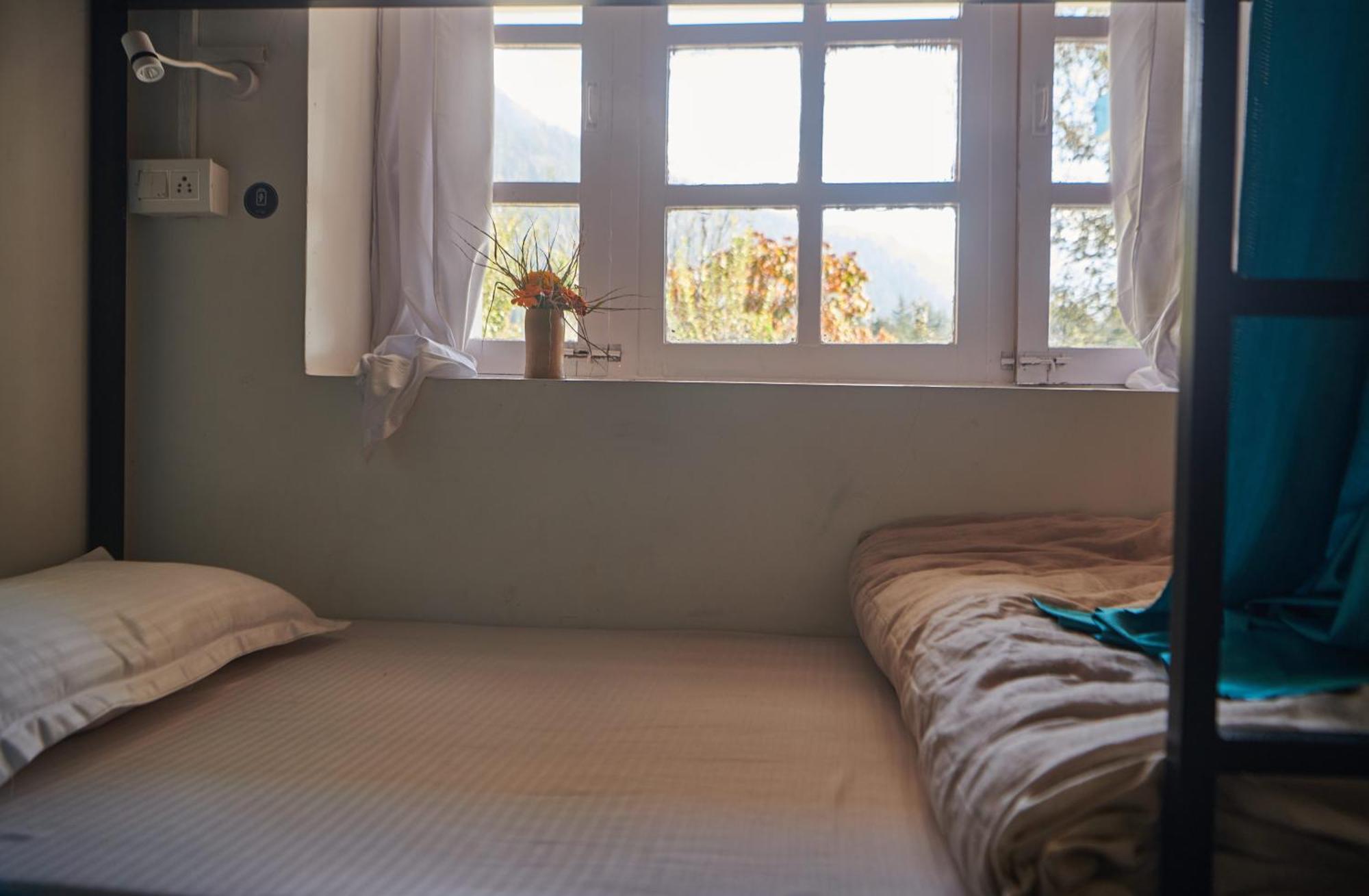 Hostelgia *